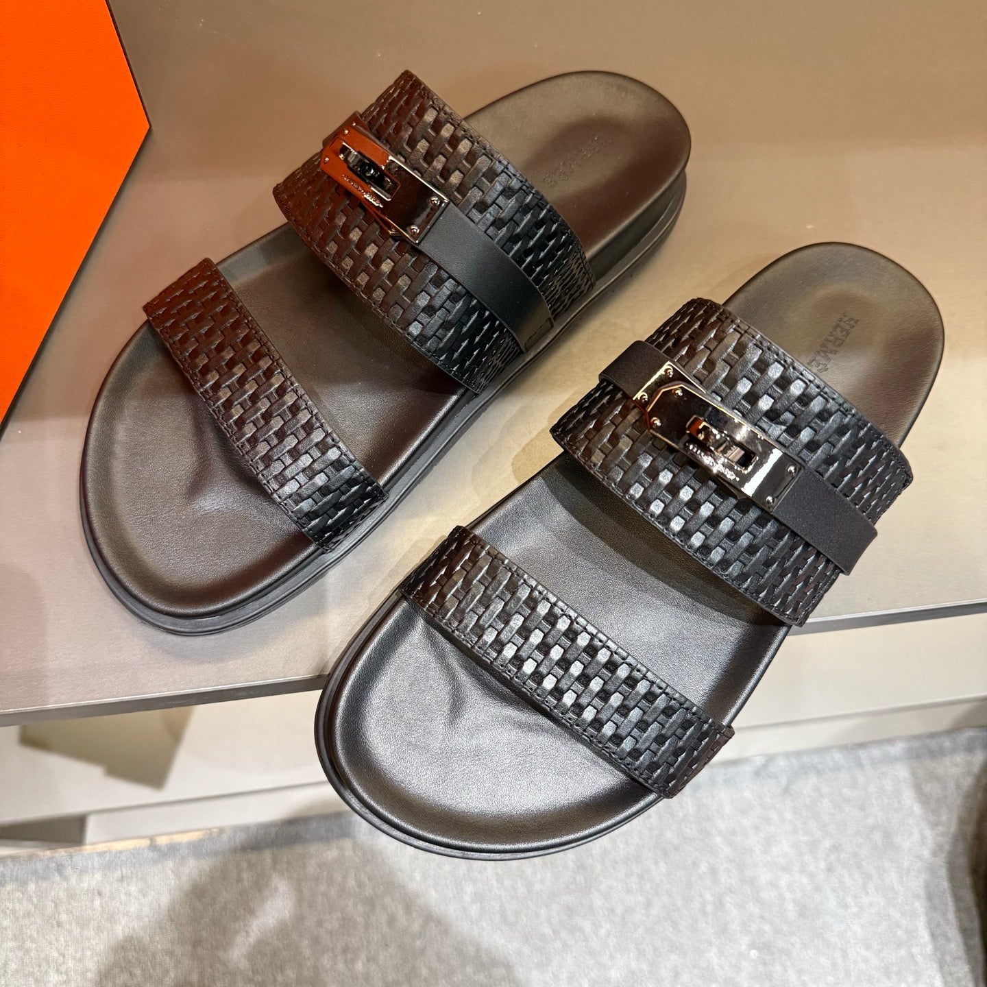 LuxluxHouse Best Quality Shoes Hermes