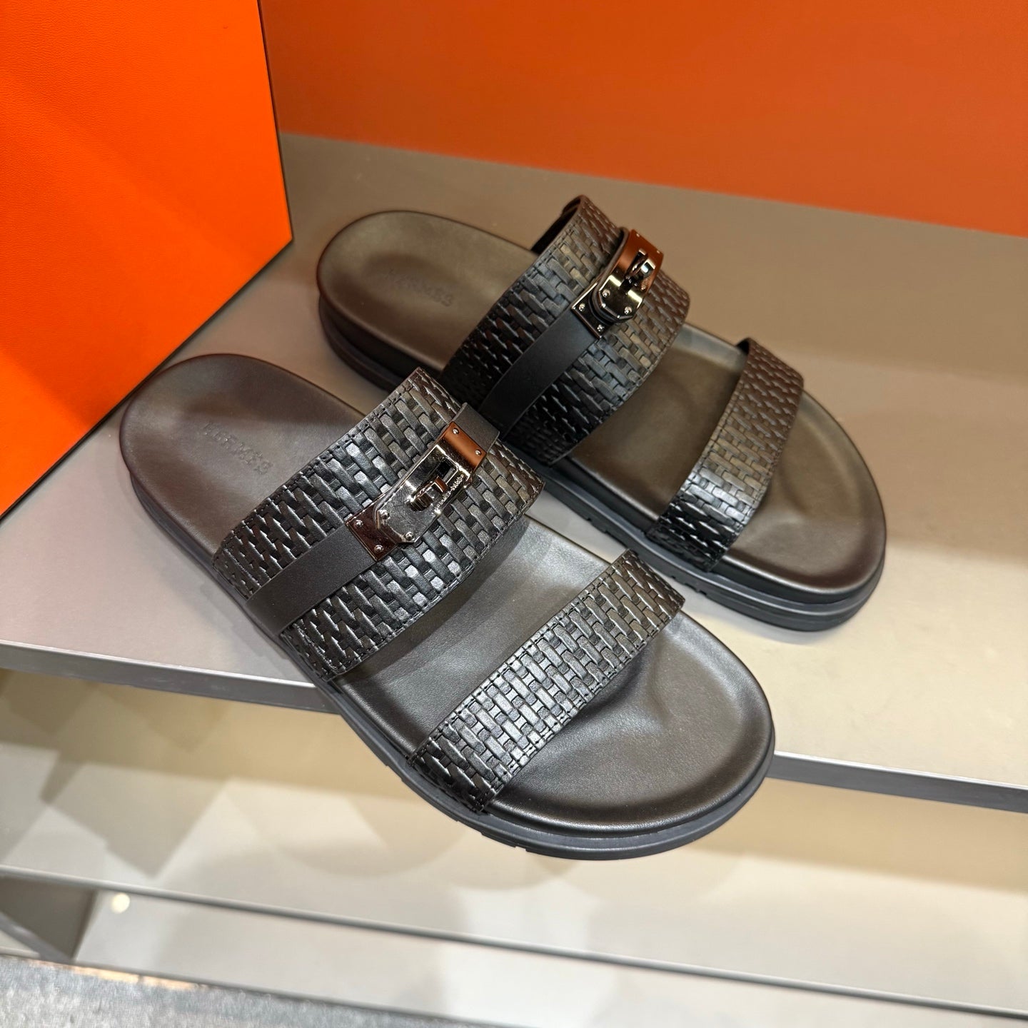 LuxluxHouse Best Quality Shoes Hermes