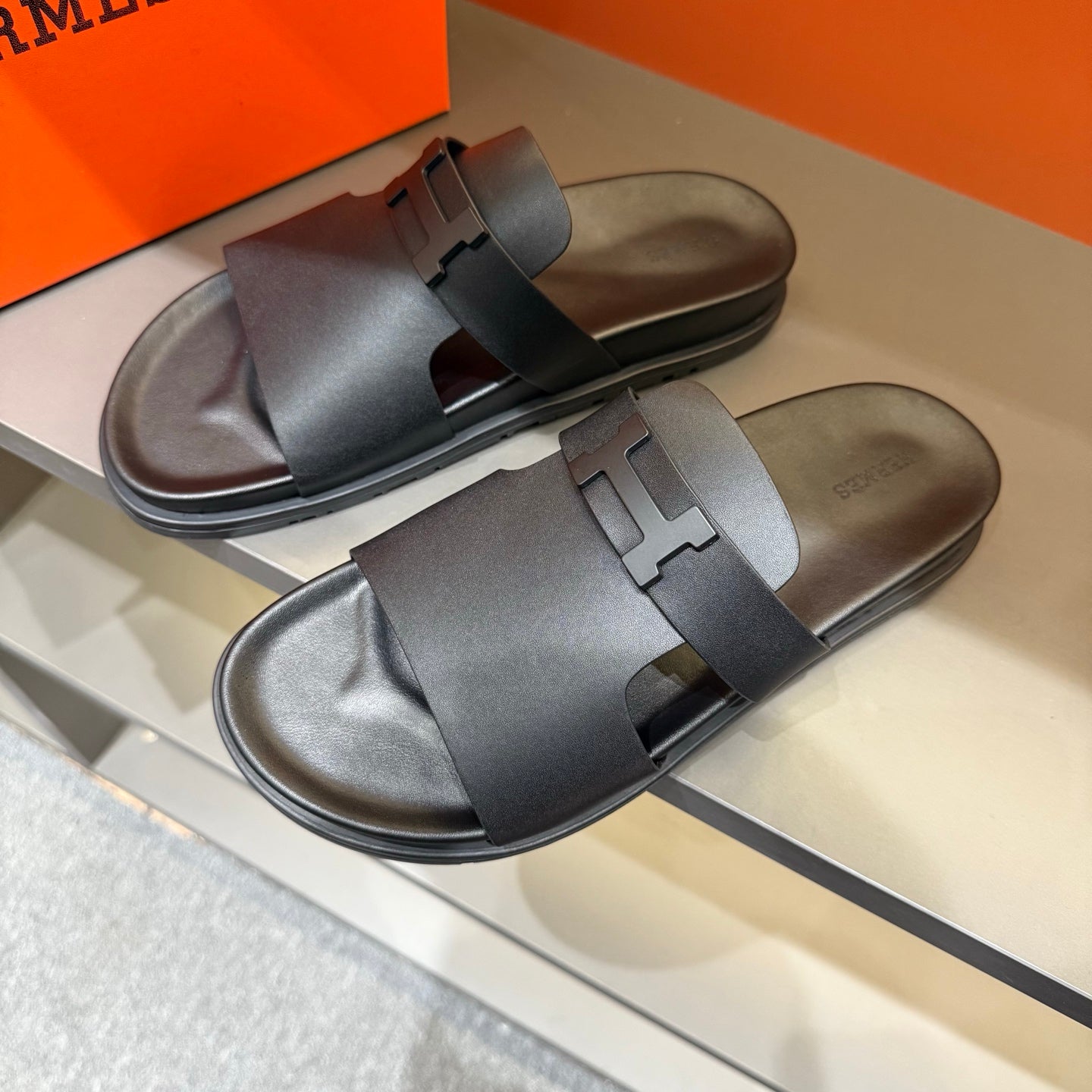 LuxluxHouse Best Quality Shoes Hermes