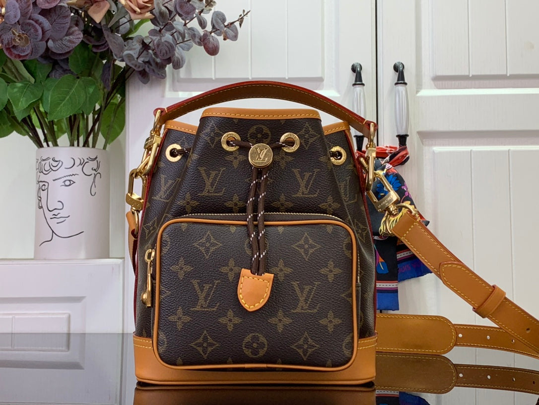 LuxluxHouse Best Quality Bags Louis Vuitton Men