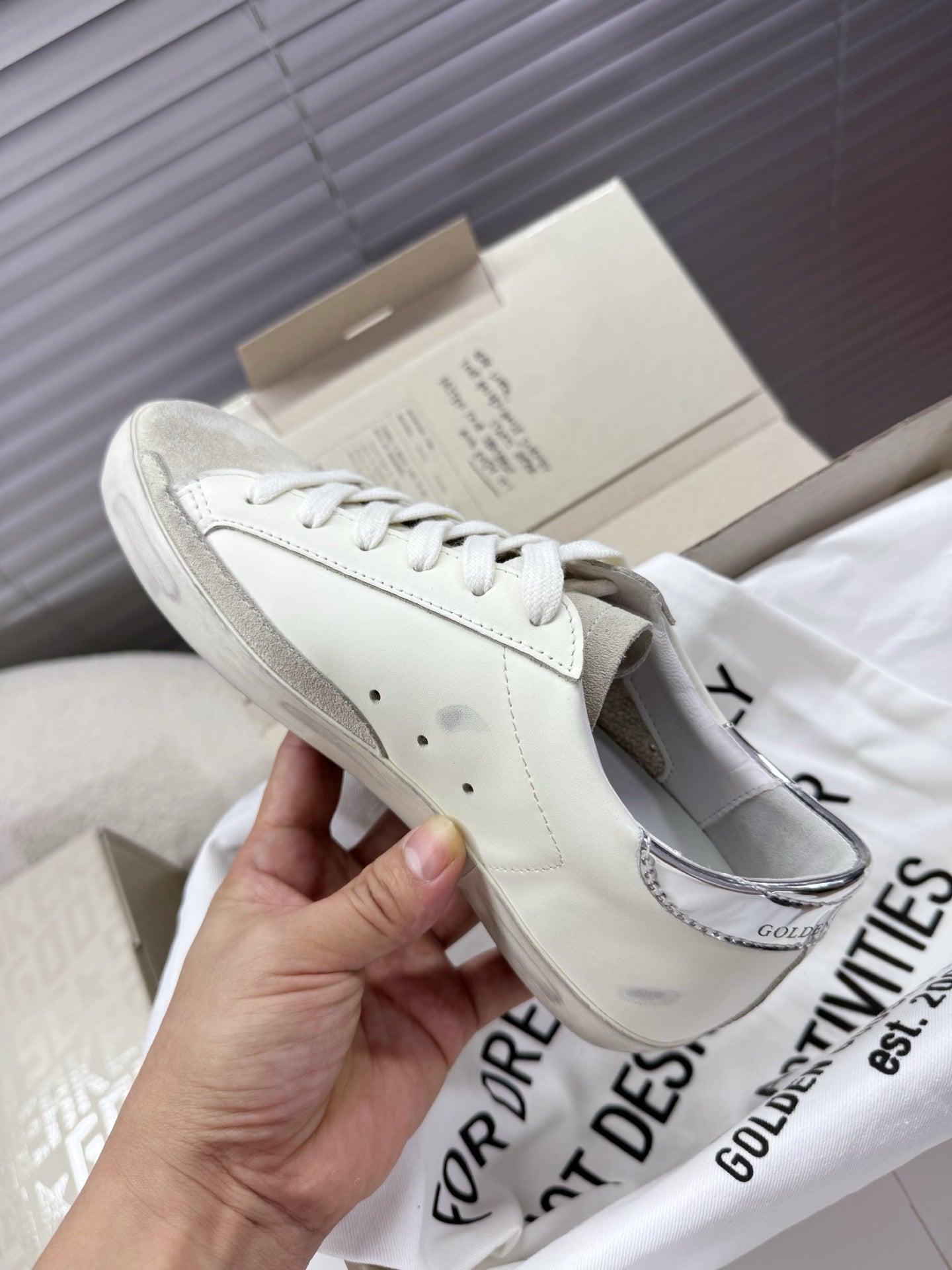 LuxluxHouse Best Quality Shoes Golden Goose