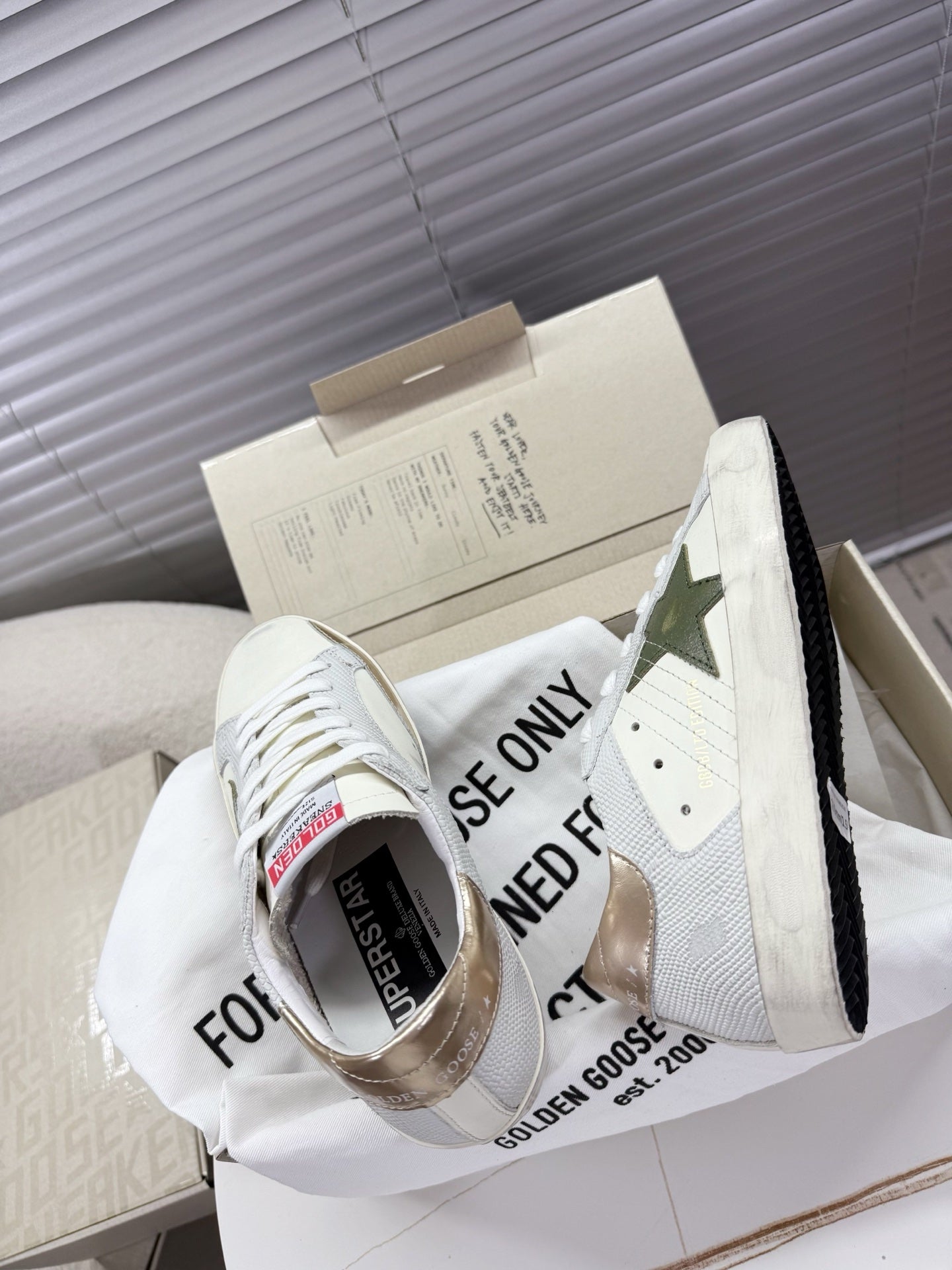 LuxluxHouse Best Quality Shoes Golden Goose
