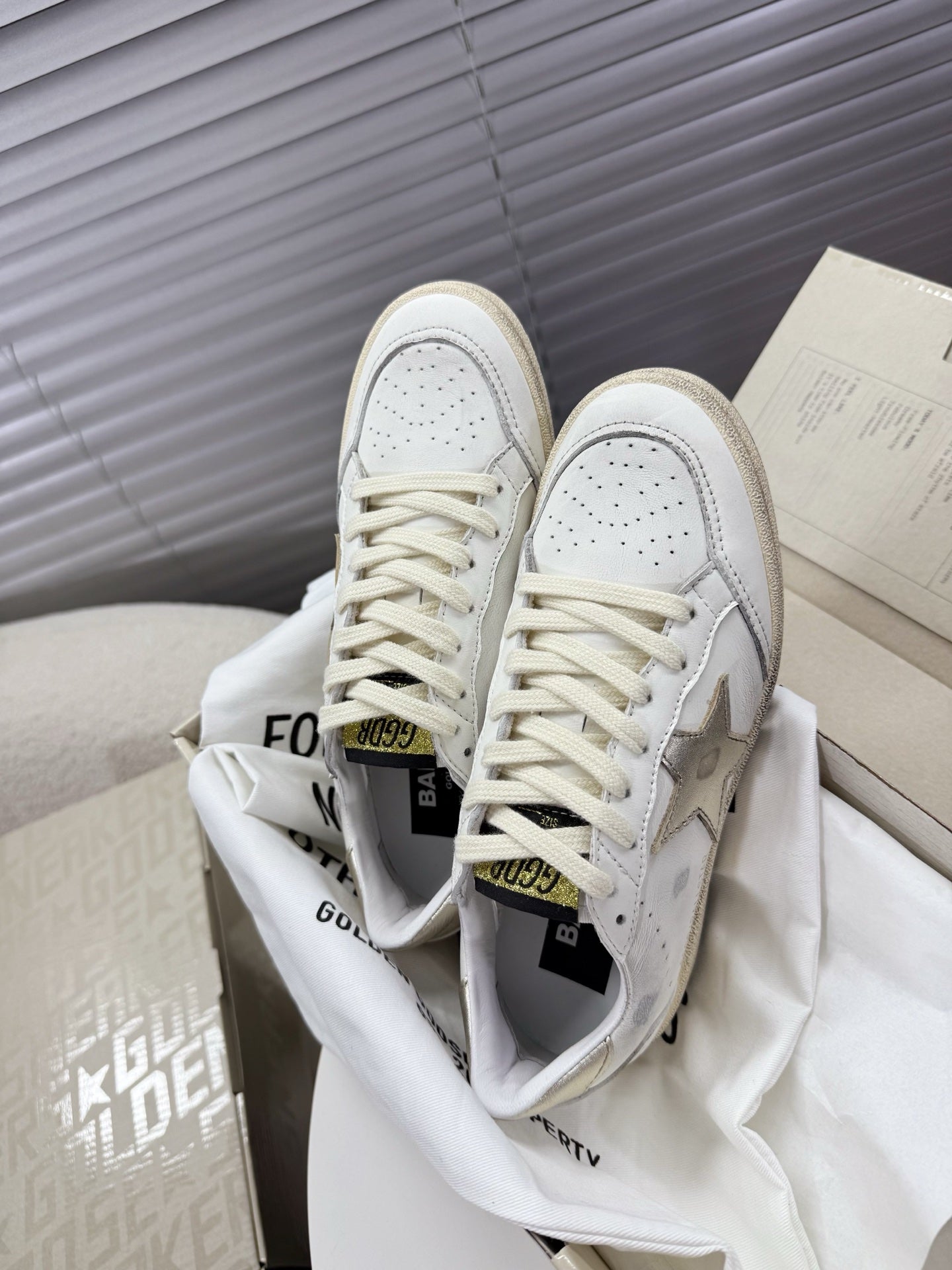 LuxluxHouse Best Quality Shoes Golden Goose