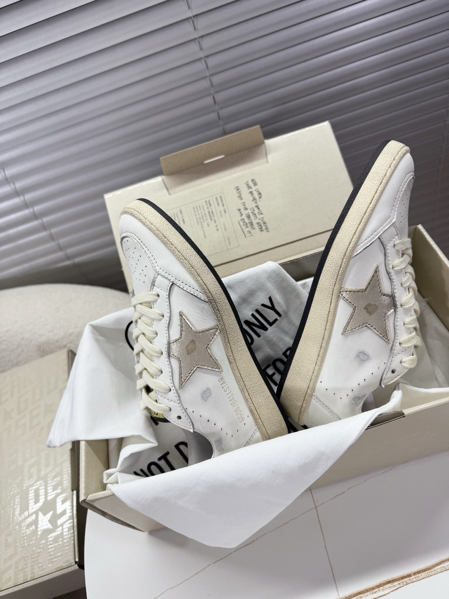 LuxluxHouse Best Quality Shoes Golden Goose