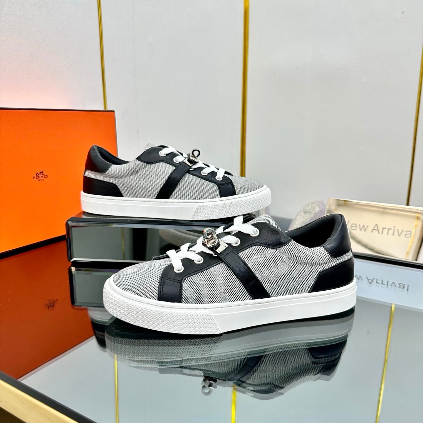 LuxluxHouse Best Quality Women Shoes Hermes
