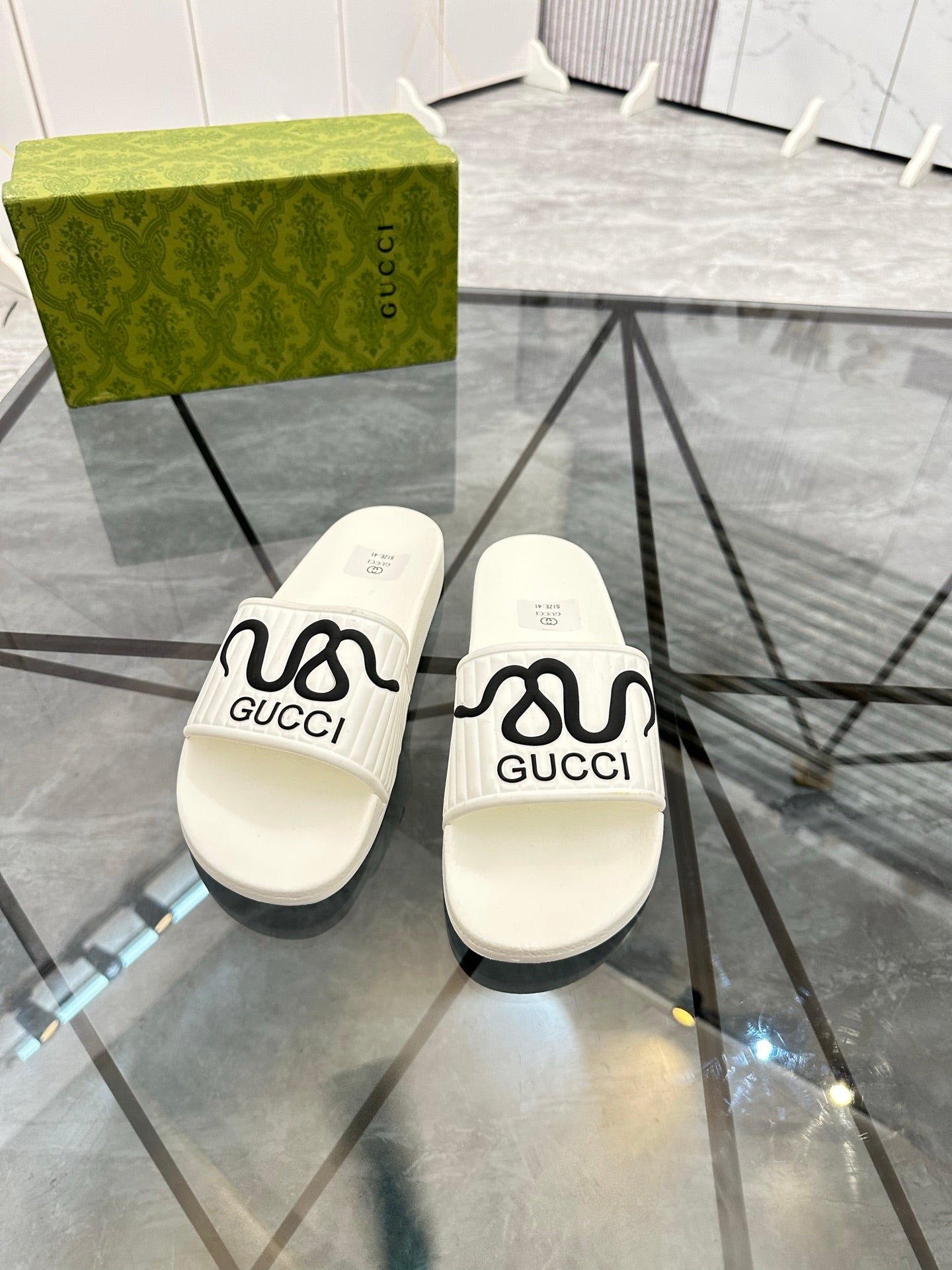 LuxluxHouse Best Quality Sandals Gucci