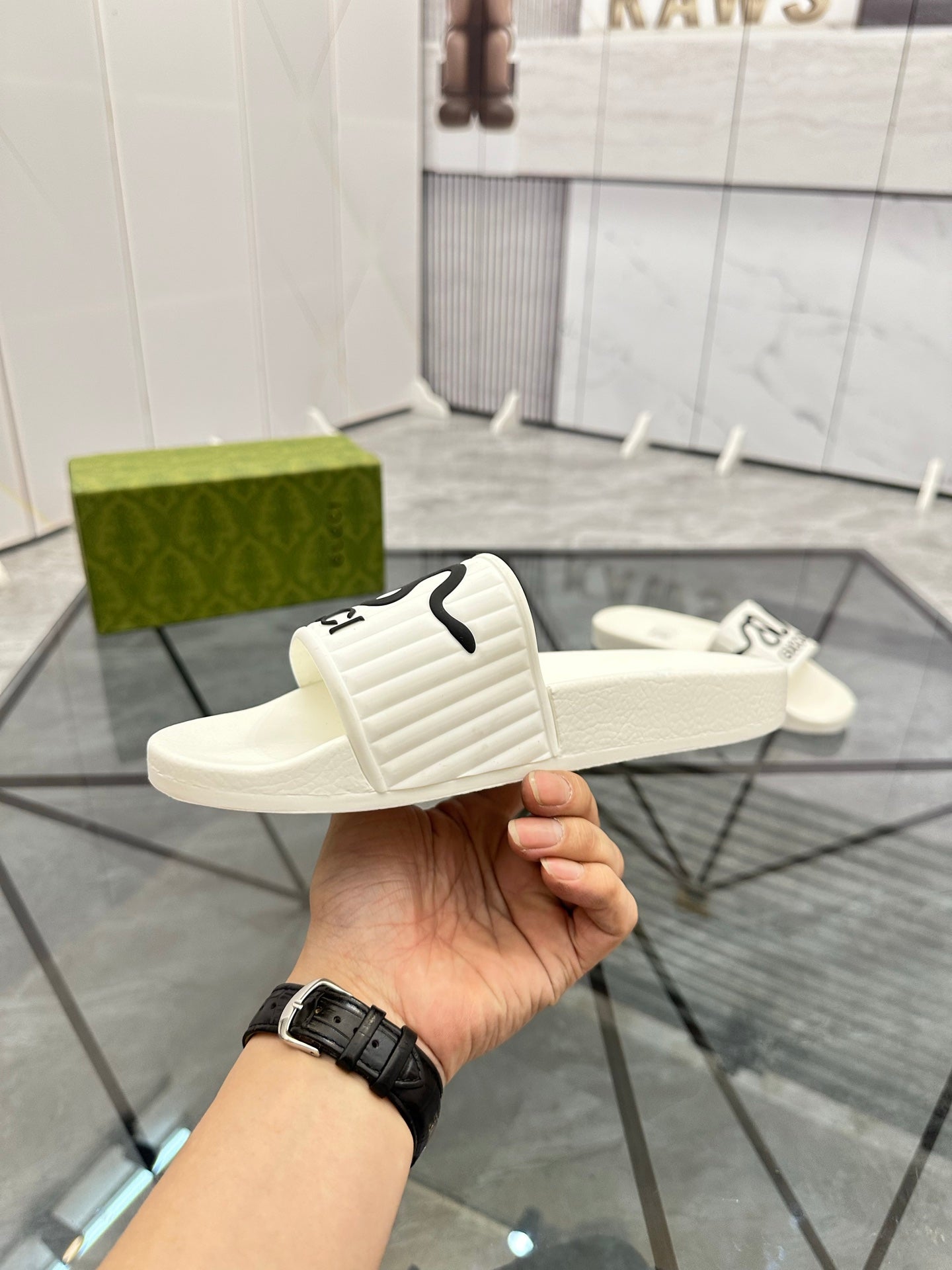 LuxluxHouse Best Quality Sandals Gucci