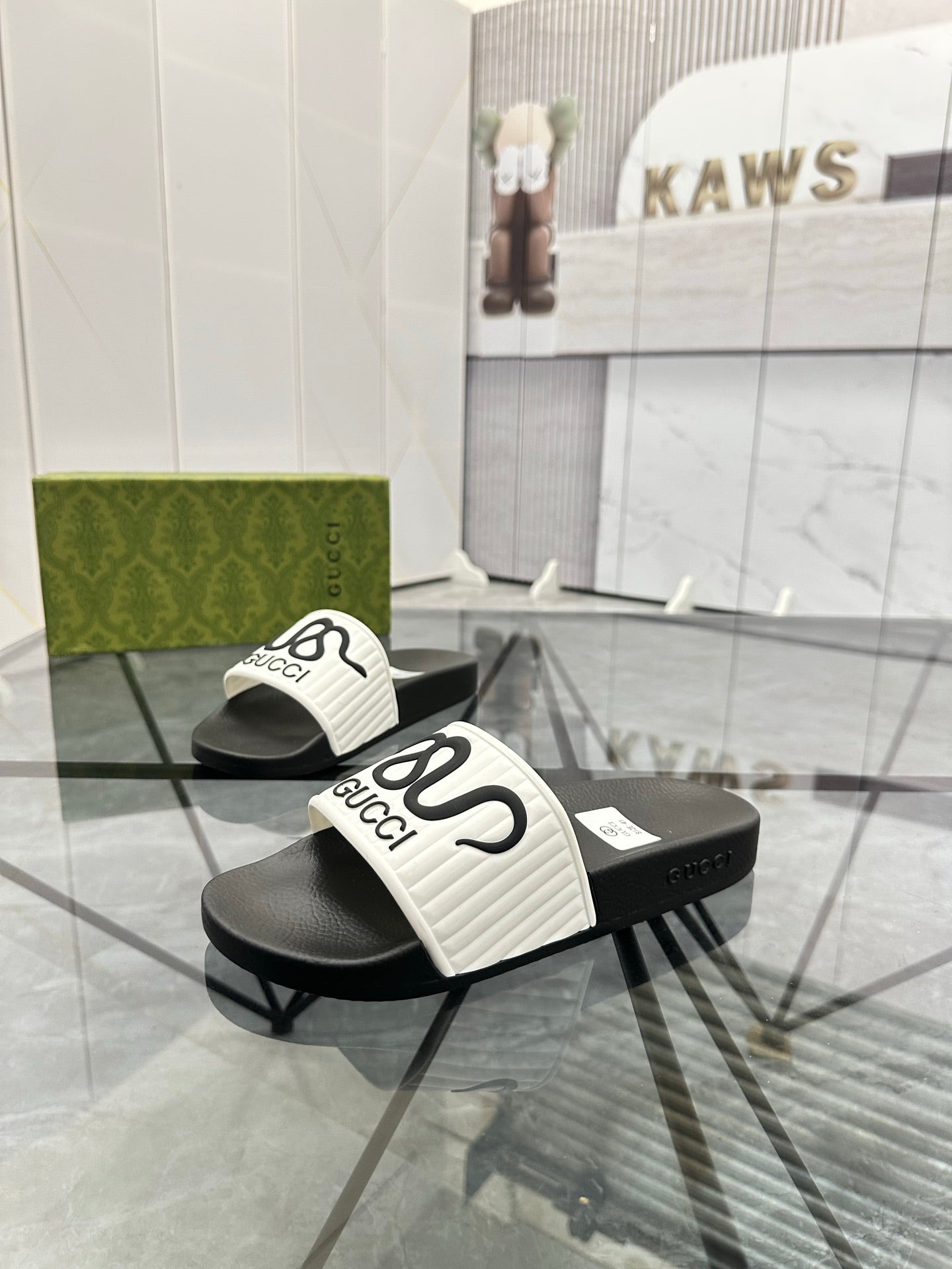 LuxluxHouse Best Quality Sandals Gucci