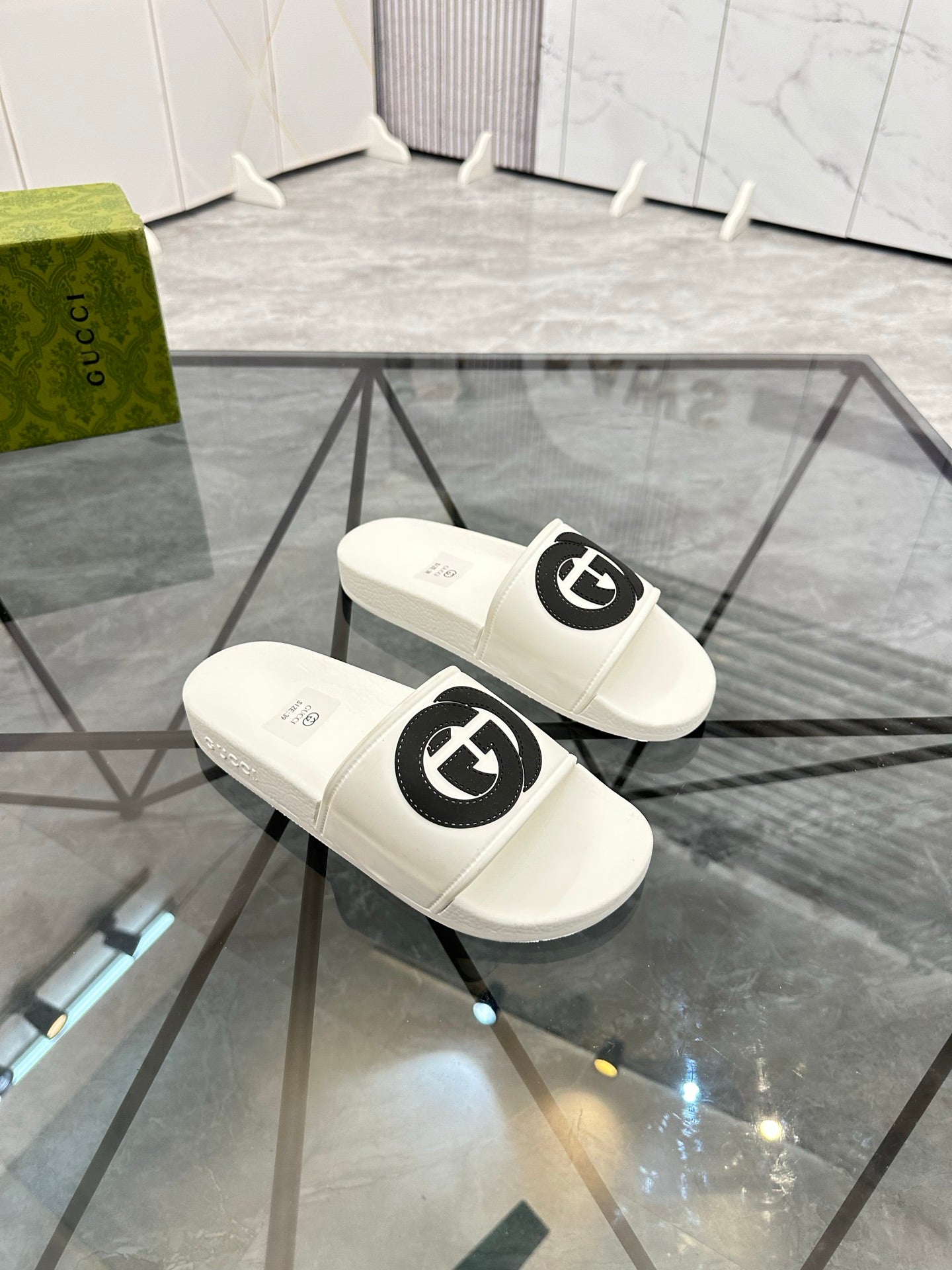 LuxluxHouse Best Quality Sandals Gucci