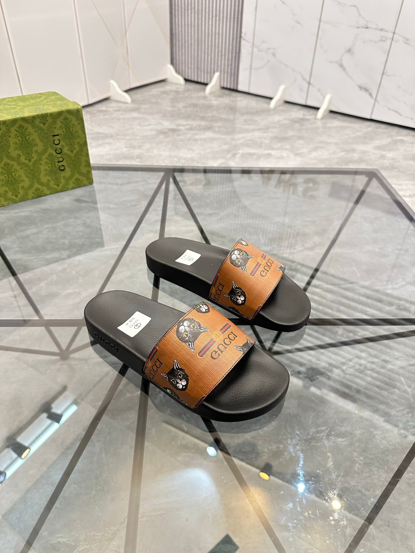 LuxluxHouse Best Quality Sandals Gucci