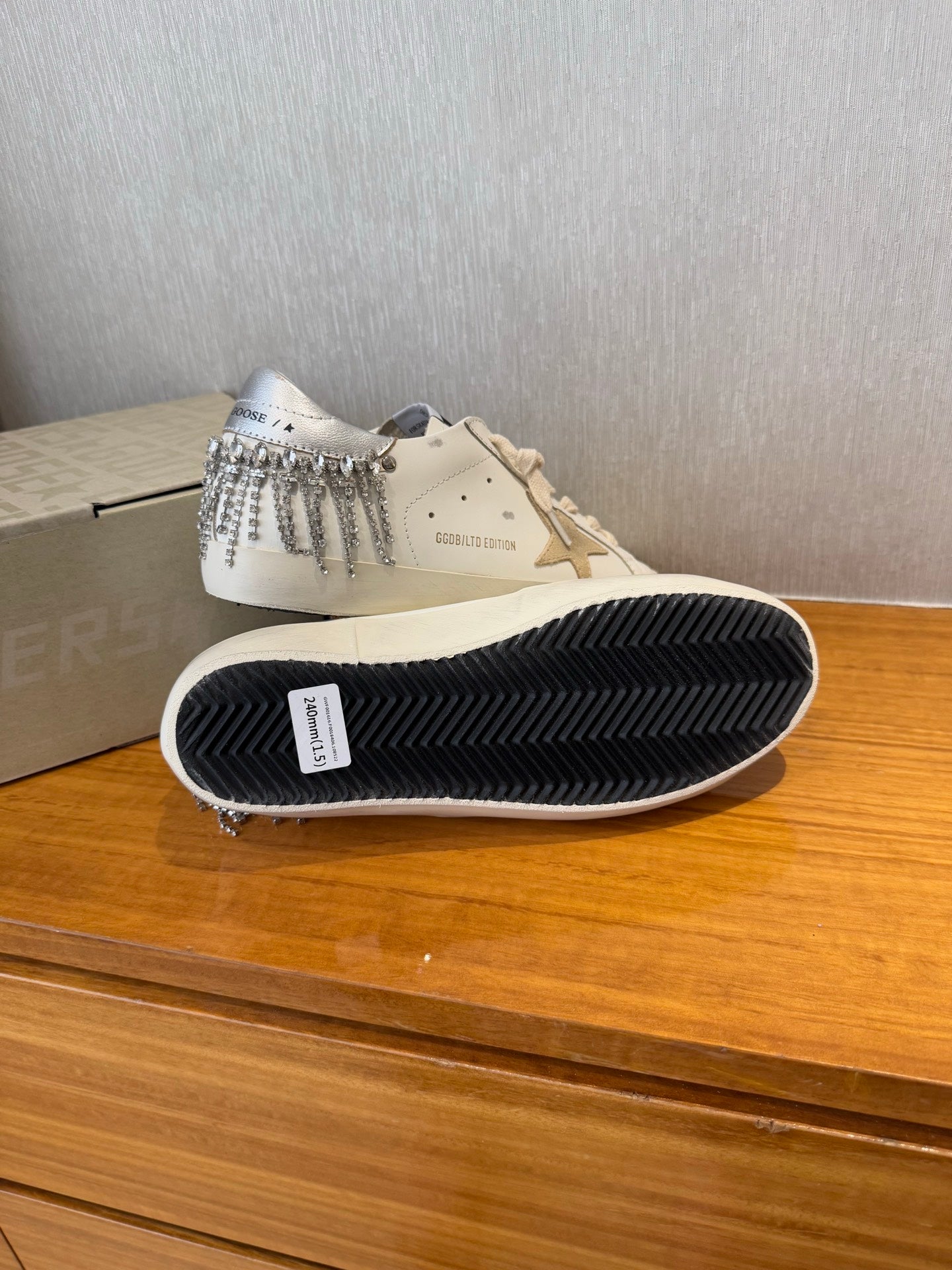 LuxluxHouse Best Quality Shoes Golden Goose