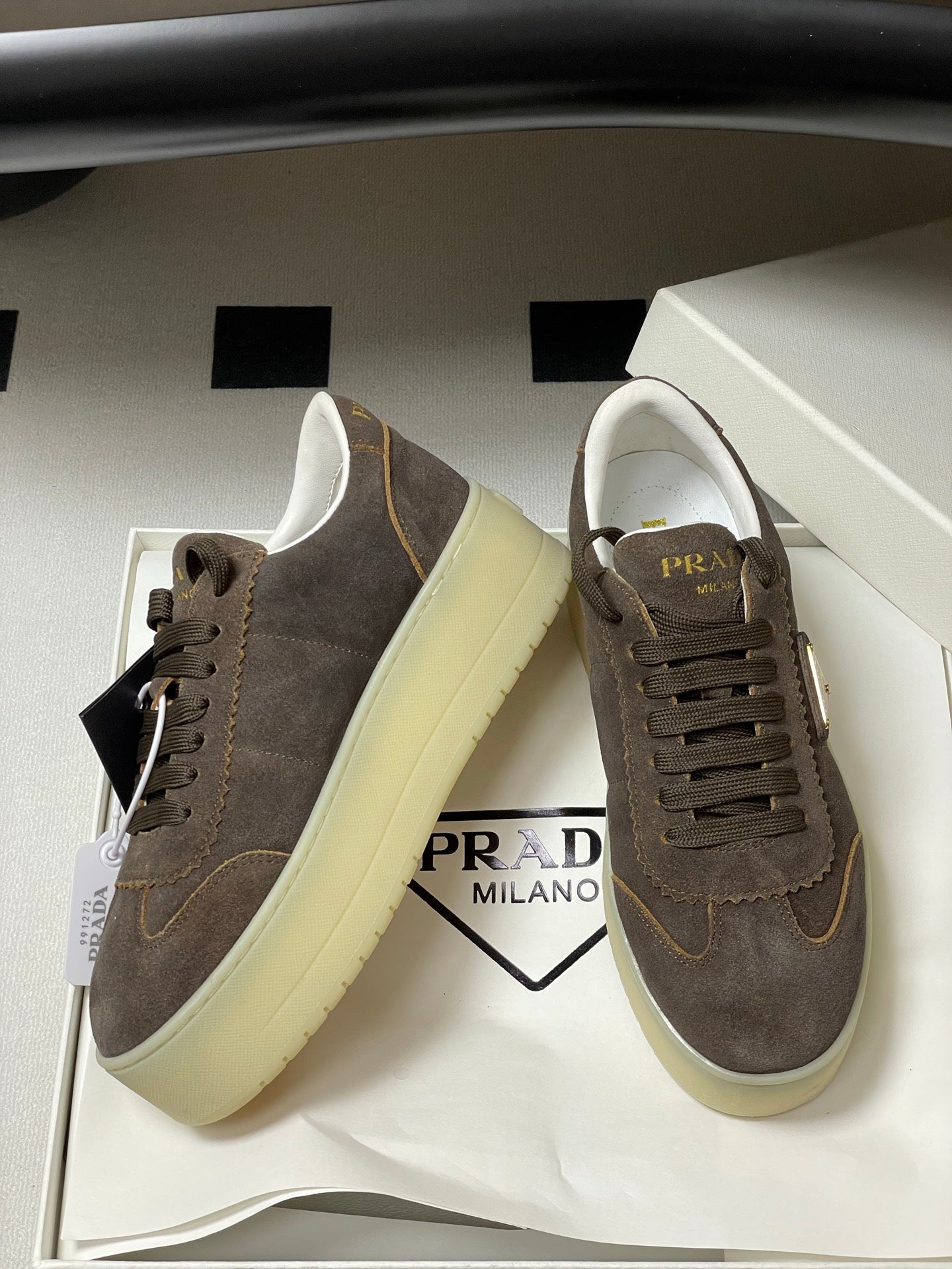 LuxluxHouse Best Quality Women Shoes Prada