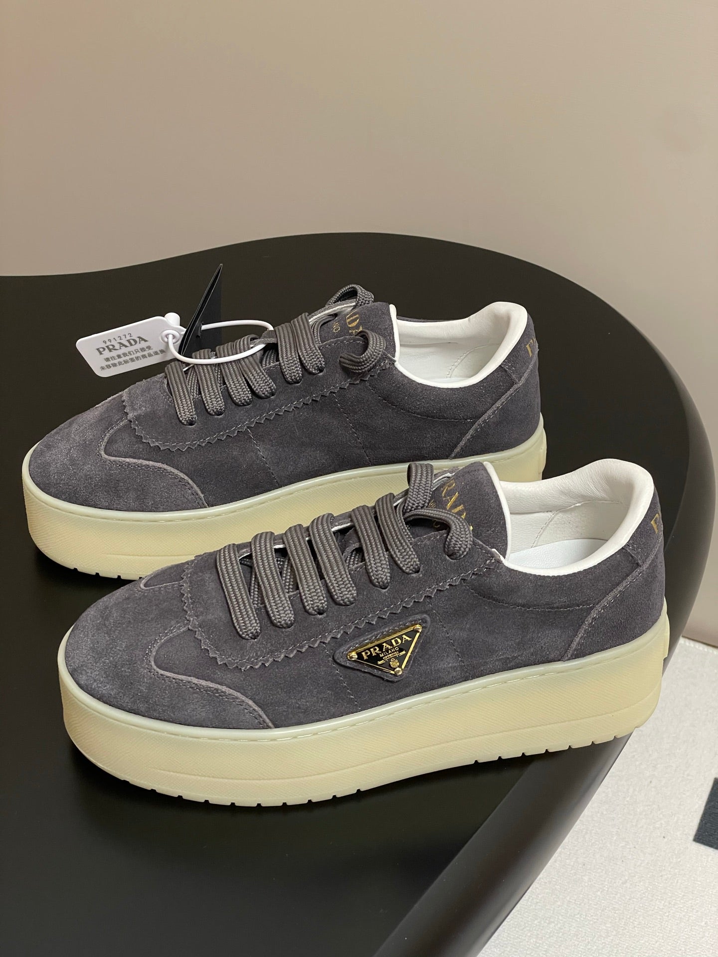 LuxluxHouse Best Quality Women Shoes Prada