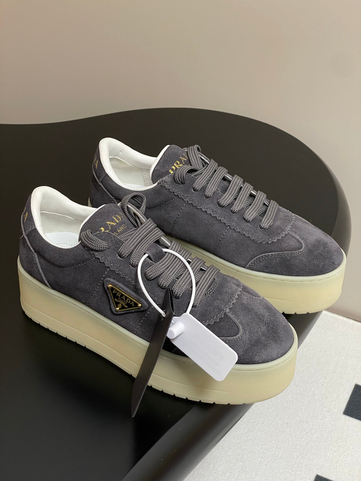 LuxluxHouse Best Quality Women Shoes Prada