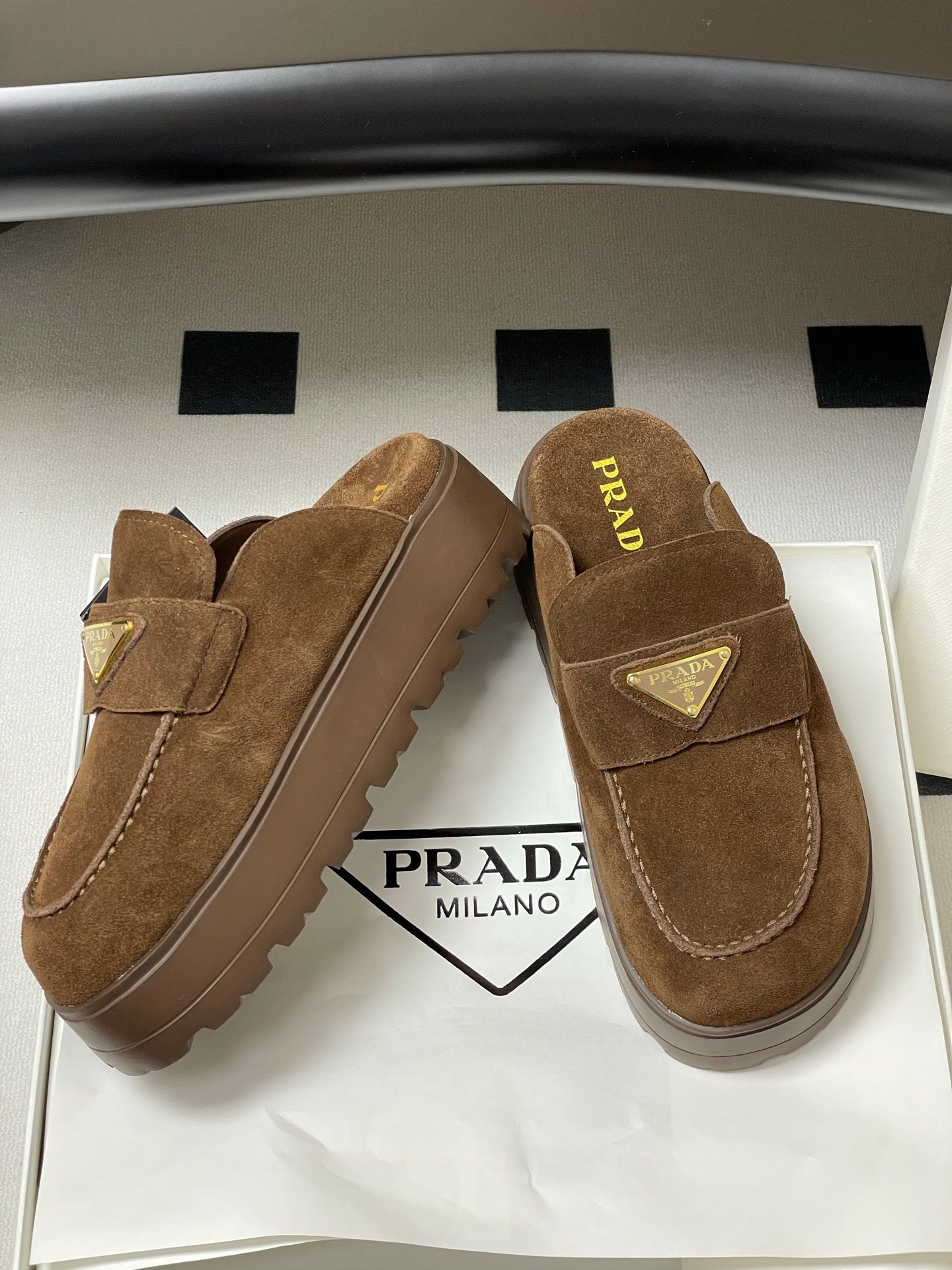 LuxluxHouse Best Quality Women Shoes Prada