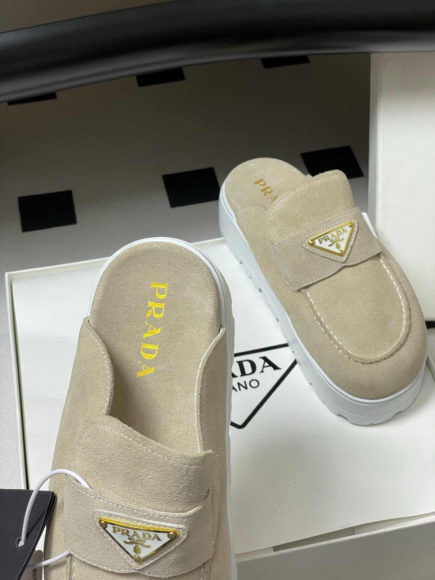 LuxluxHouse Best Quality Women Shoes Prada