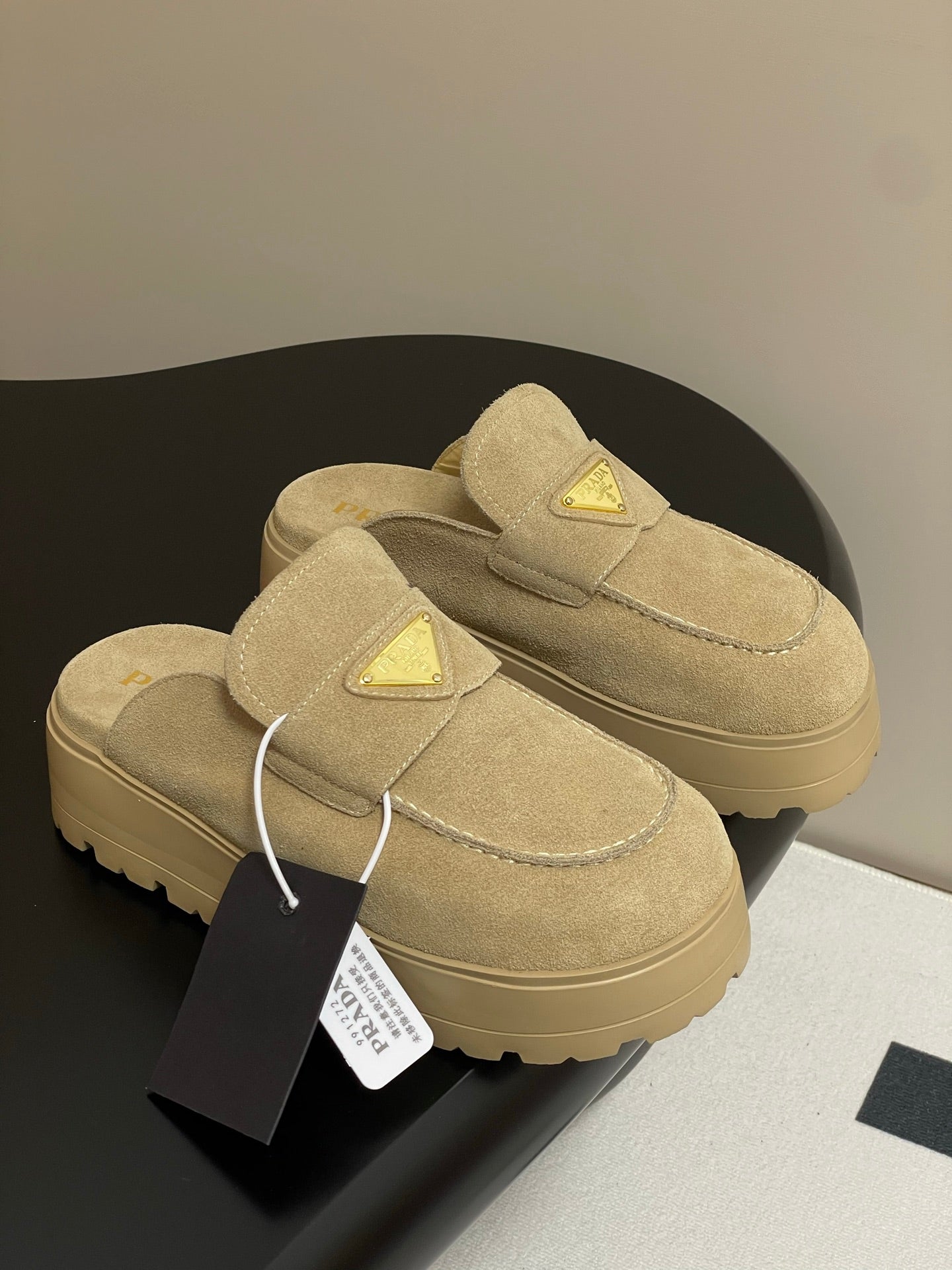 LuxluxHouse Best Quality Women Shoes Prada