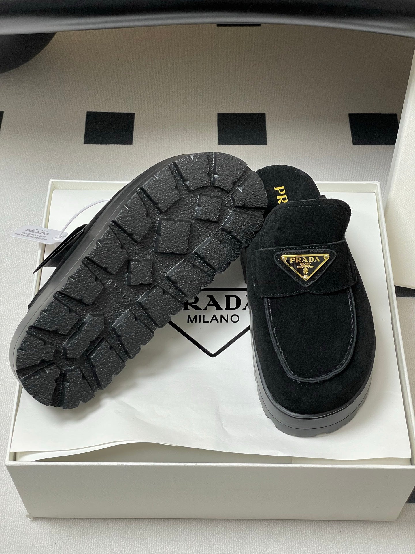 LuxluxHouse Best Quality Women Shoes Prada