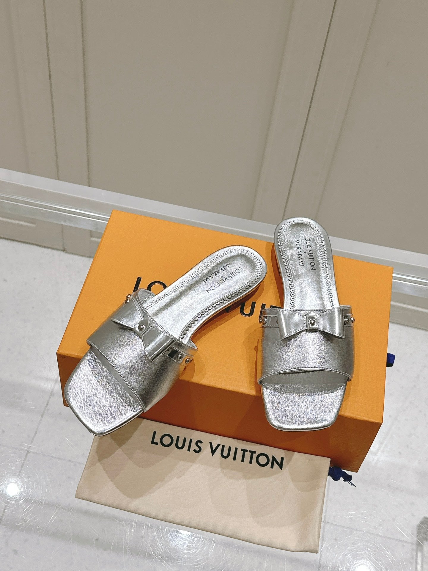 LuxluxHouse Best Quality Women Shoes Louis Vuitton