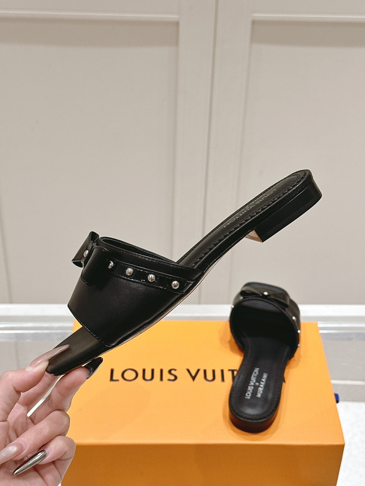 LuxluxHouse Best Quality Women Shoes Louis Vuitton