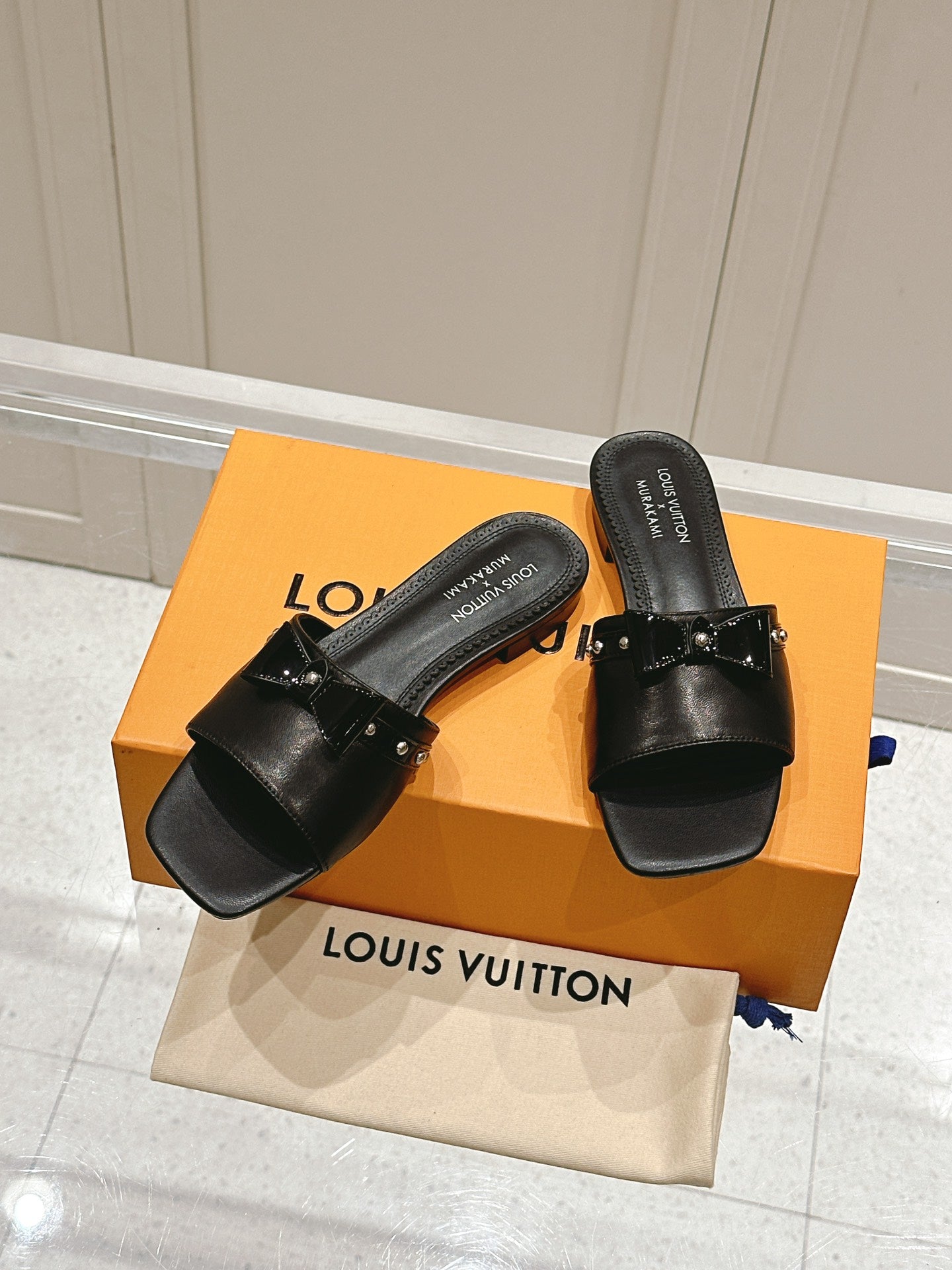 LuxluxHouse Best Quality Women Shoes Louis Vuitton