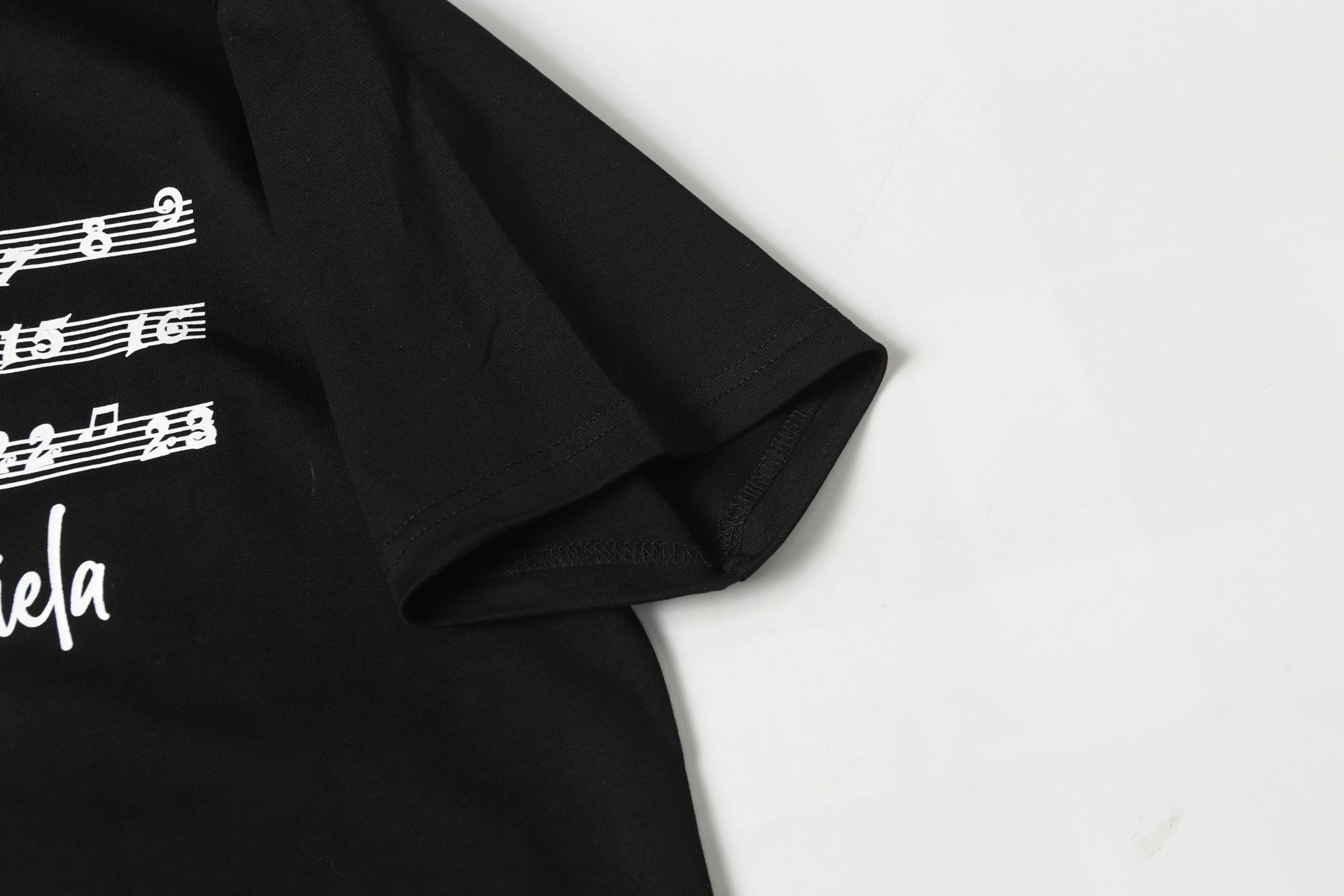 LuxluxHouse Best Quality Clothes T-shirt Chanel & Maison Margiela