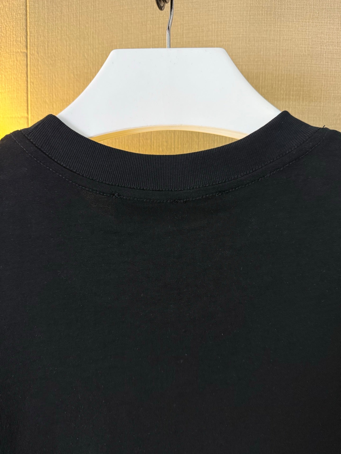 LuxluxHouse Best Quality Clothes T-shirt Loewe
