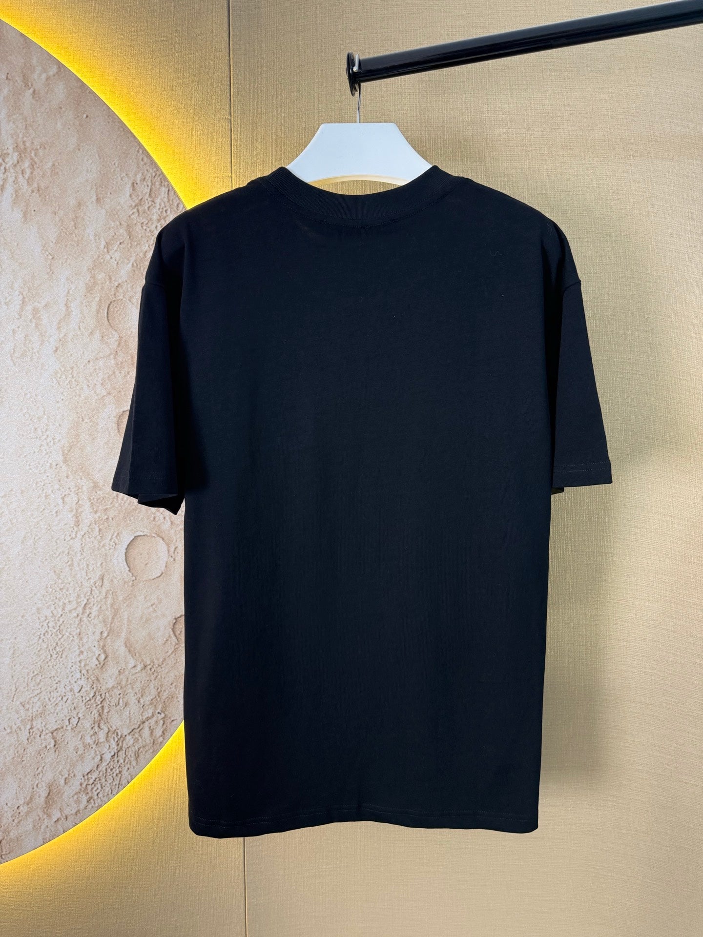 LuxluxHouse Best Quality Clothes T-shirt Loewe