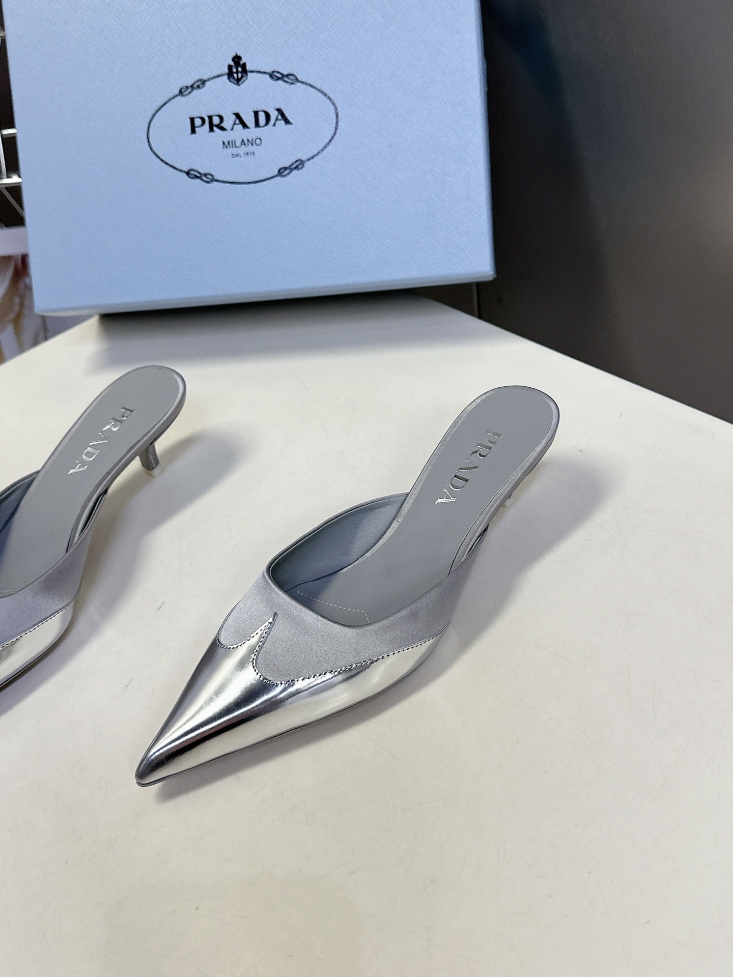 LuxluxHouse Best Quality Women Shoes Prada