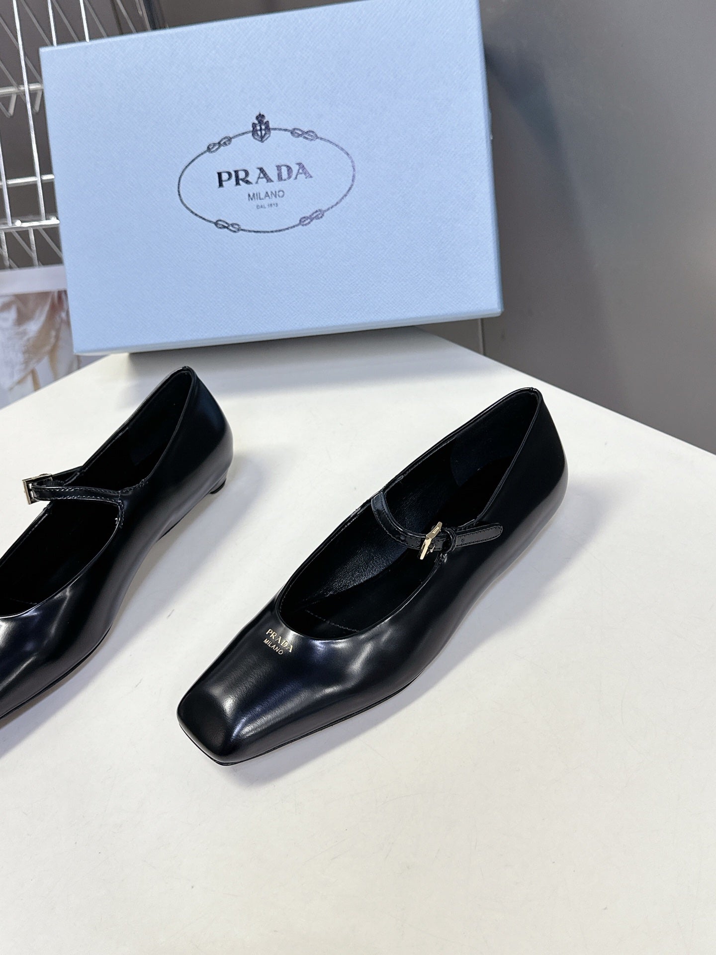 LuxluxHouse Best Quality Women Shoes Prada