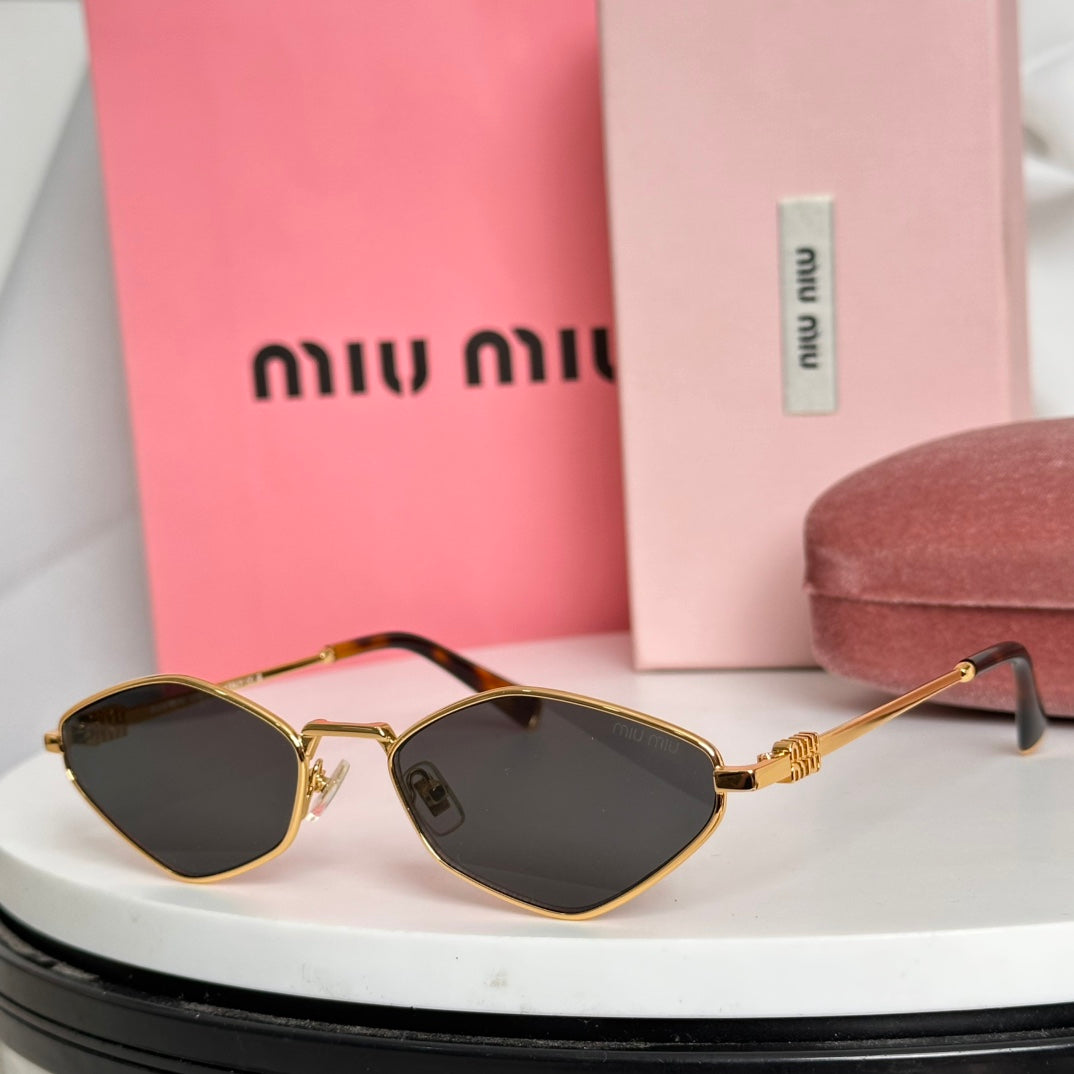 LuxluxHouse Best Quality Glasses Miu Miu