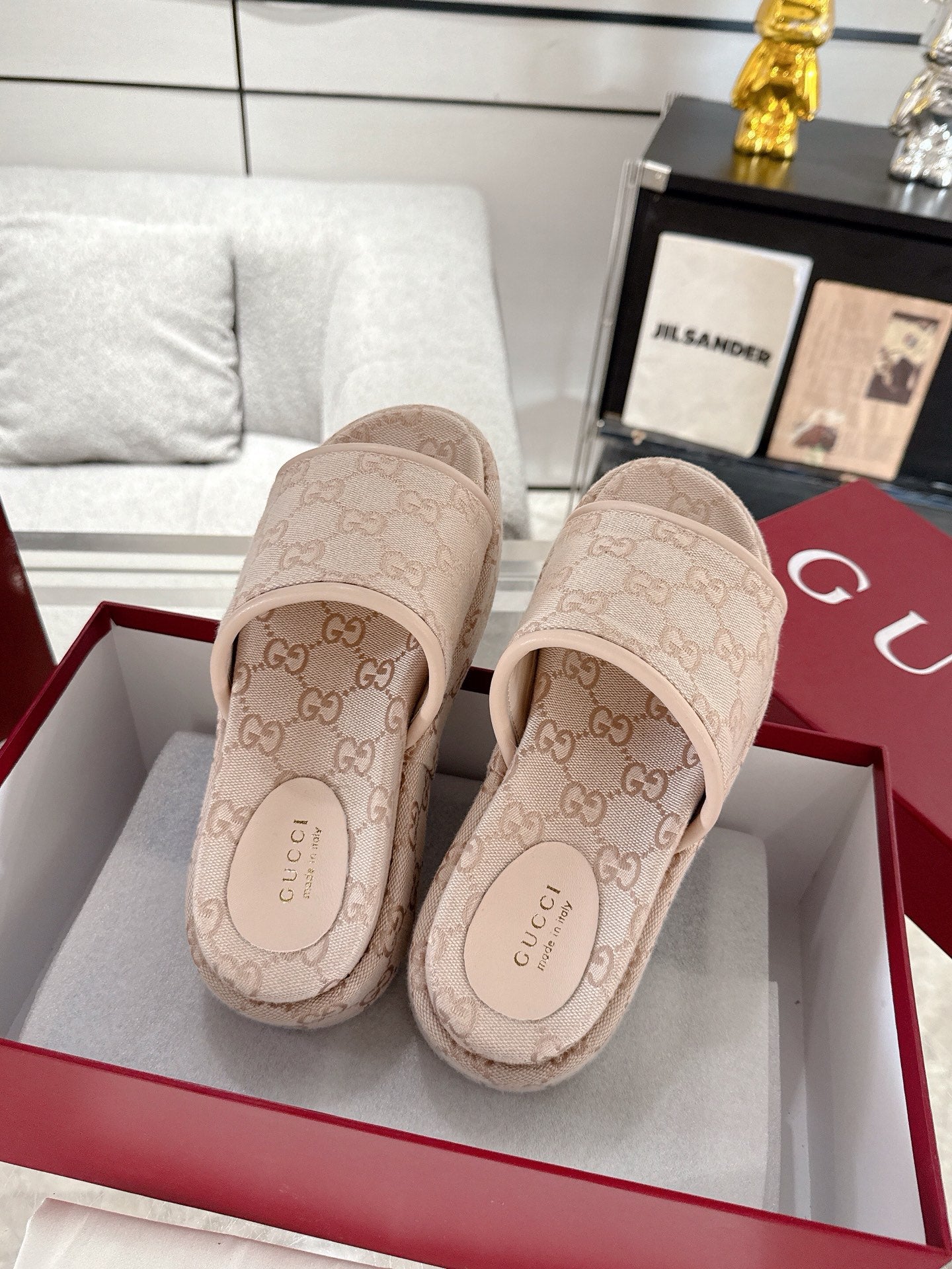 LuxluxHouse Best Quality Gucci Women Shoes