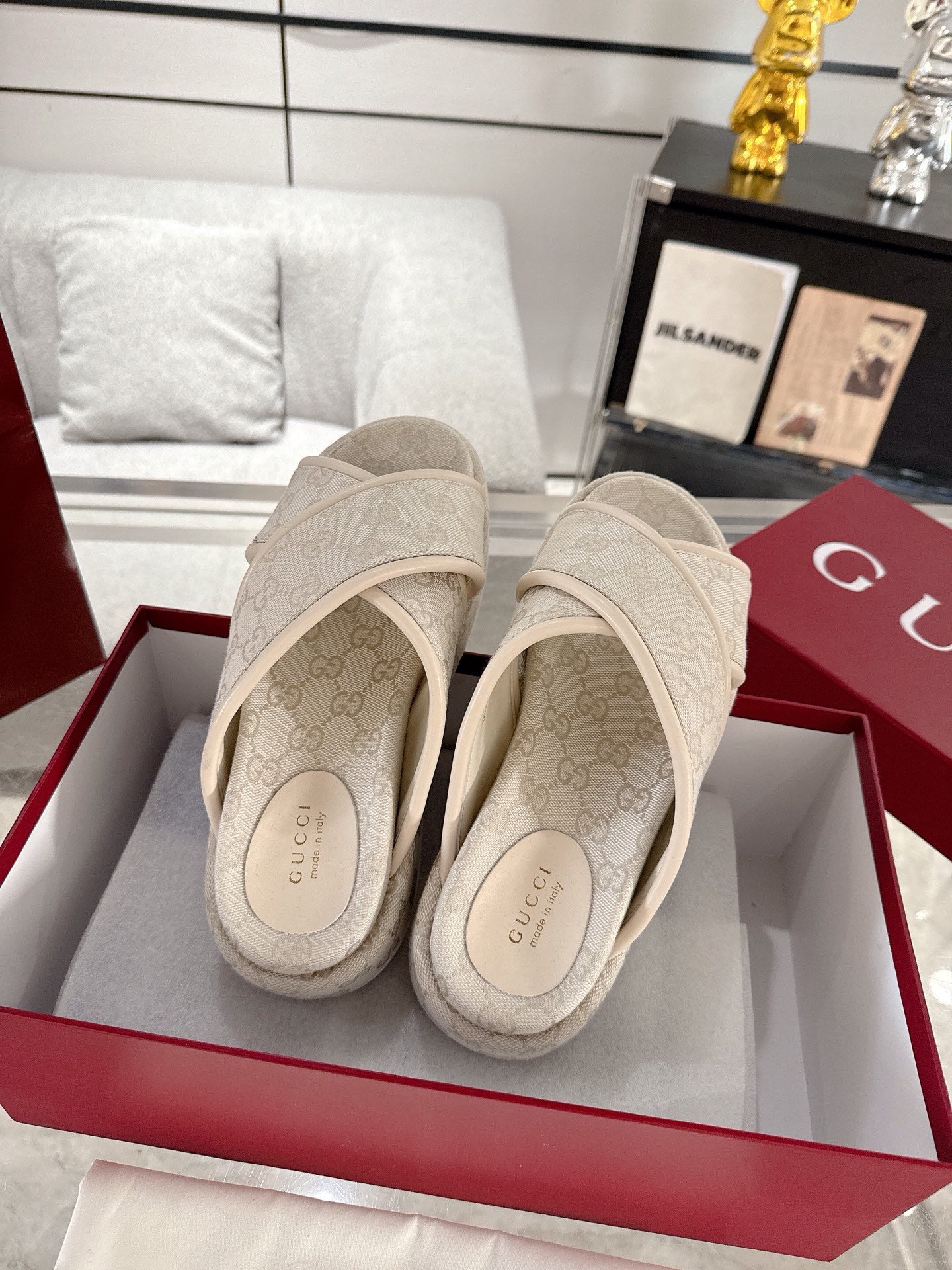LuxluxHouse Best Quality Gucci Women Shoes