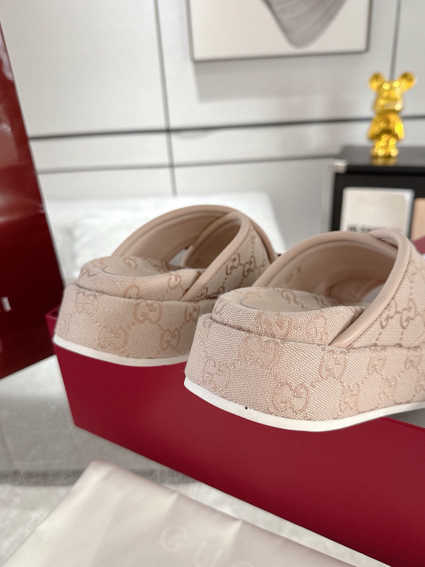 LuxluxHouse Best Quality Gucci Women Shoes