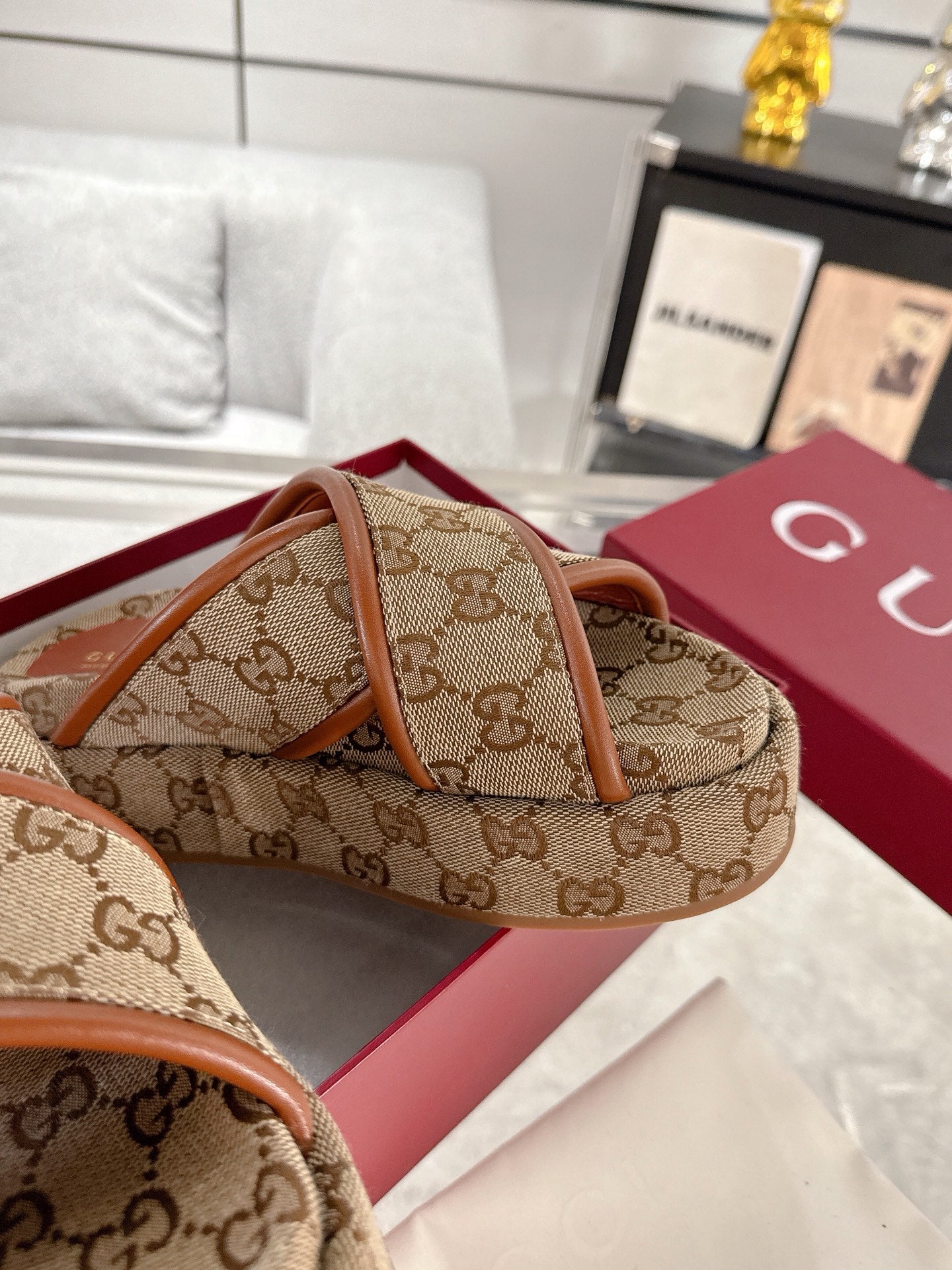 LuxluxHouse Best Quality Gucci Women Shoes