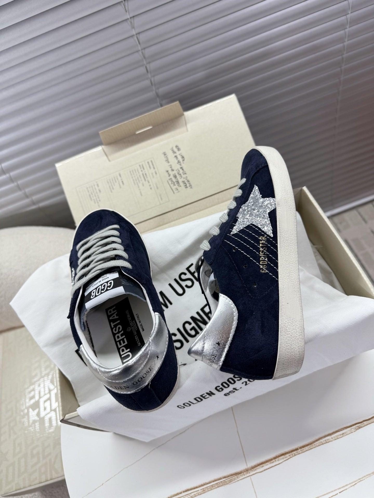LuxluxHouse Best Quality Shoes Golden Goose