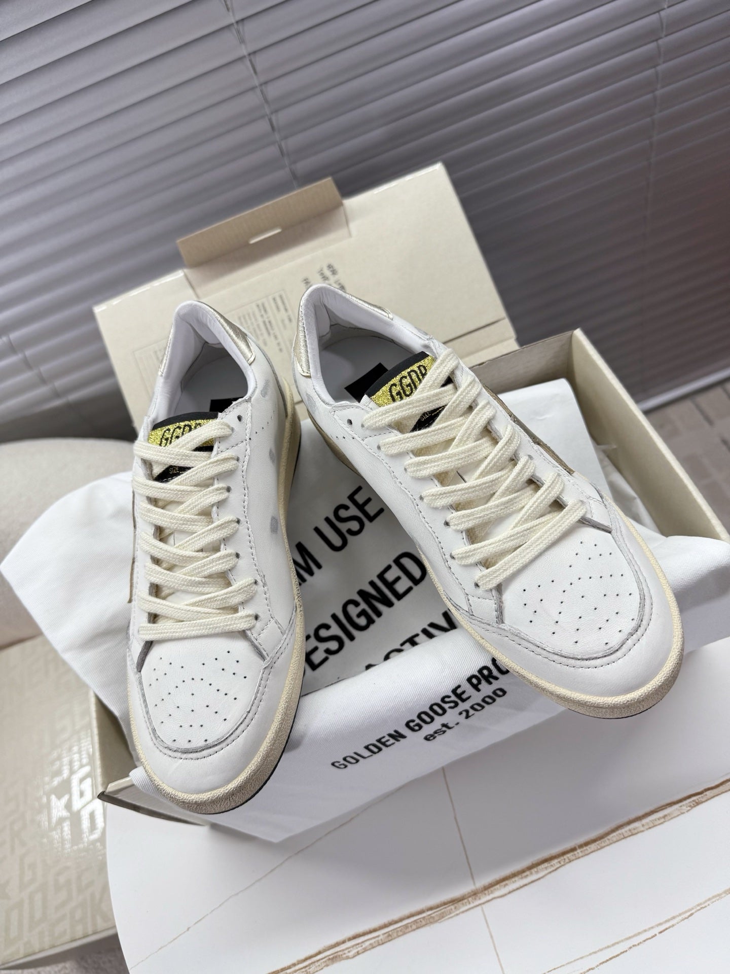 LuxluxHouse Best Quality Shoes Golden Goose