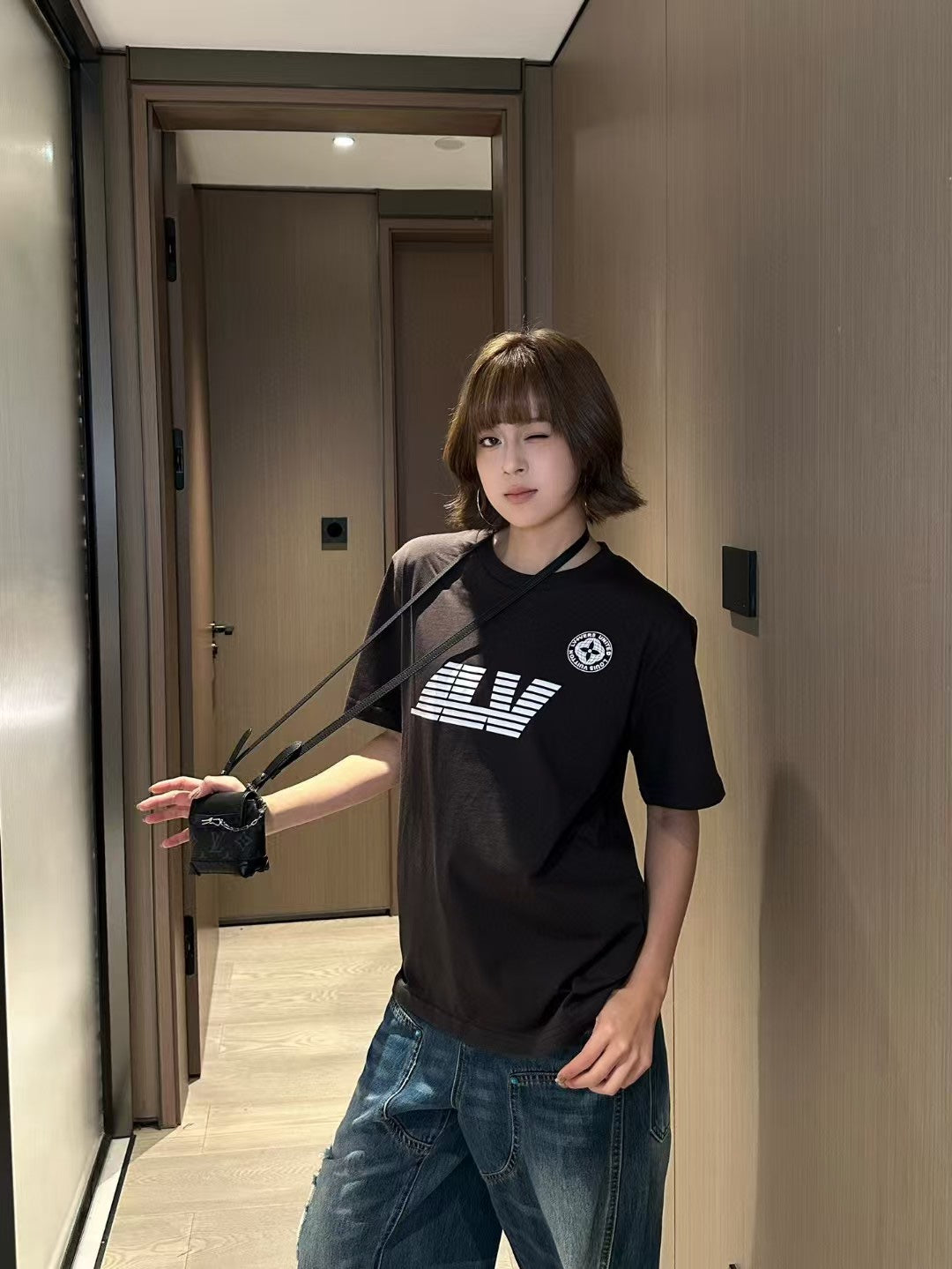 LuxluxHouse Best Quality Clothes T-shirt Louis Vuitton