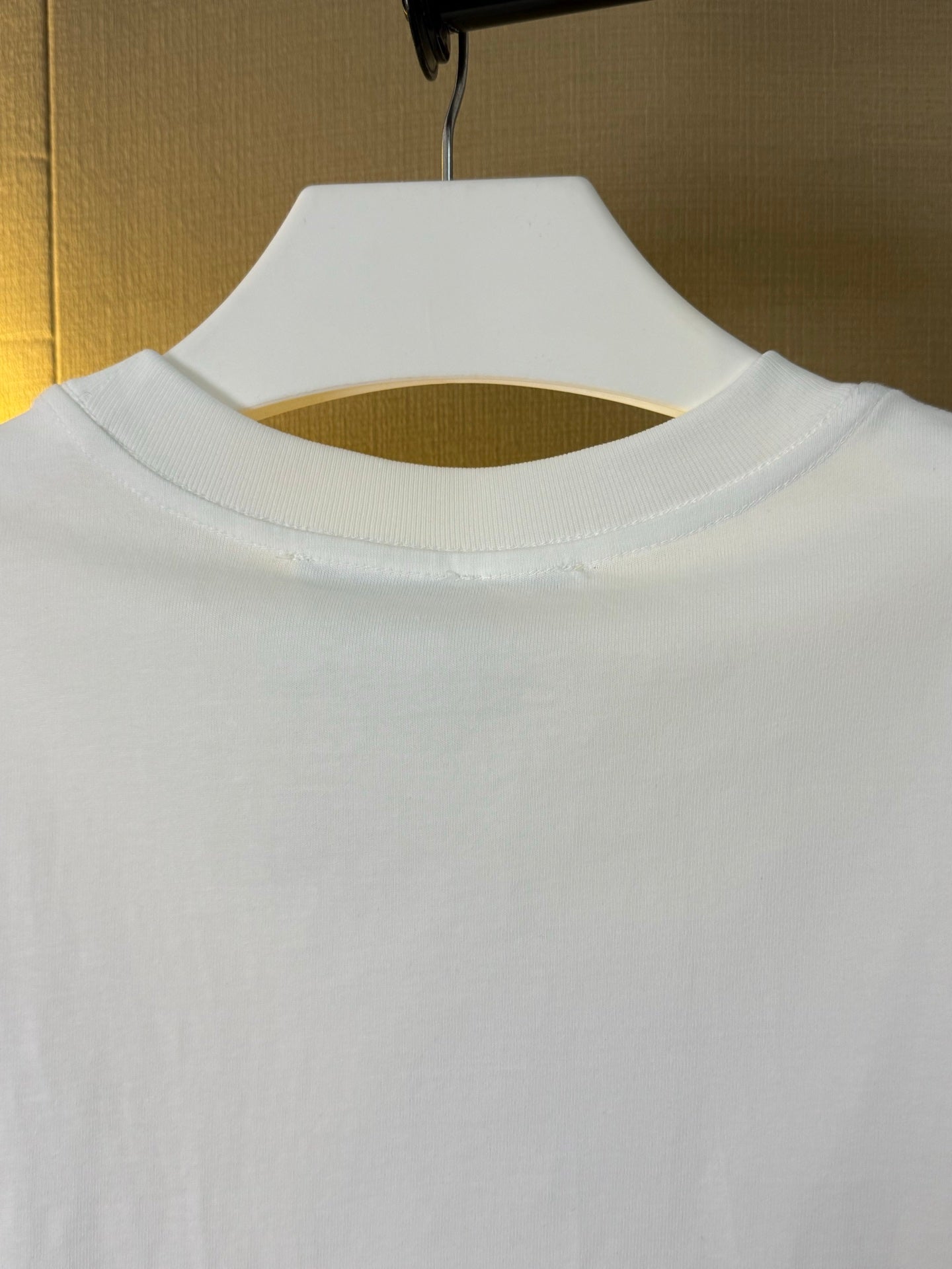 LuxluxHouse Best Quality Clothes T-shirt Loewe