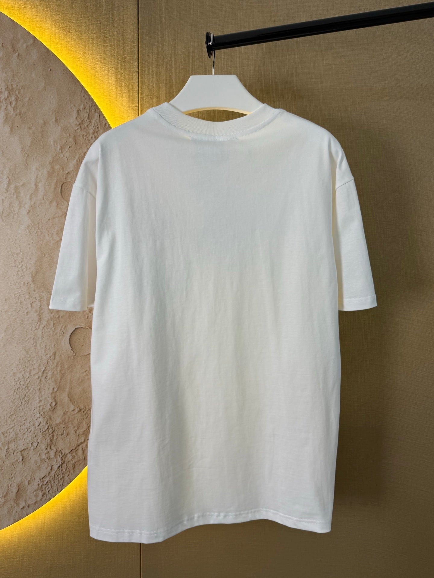 LuxluxHouse Best Quality Clothes T-shirt Loewe