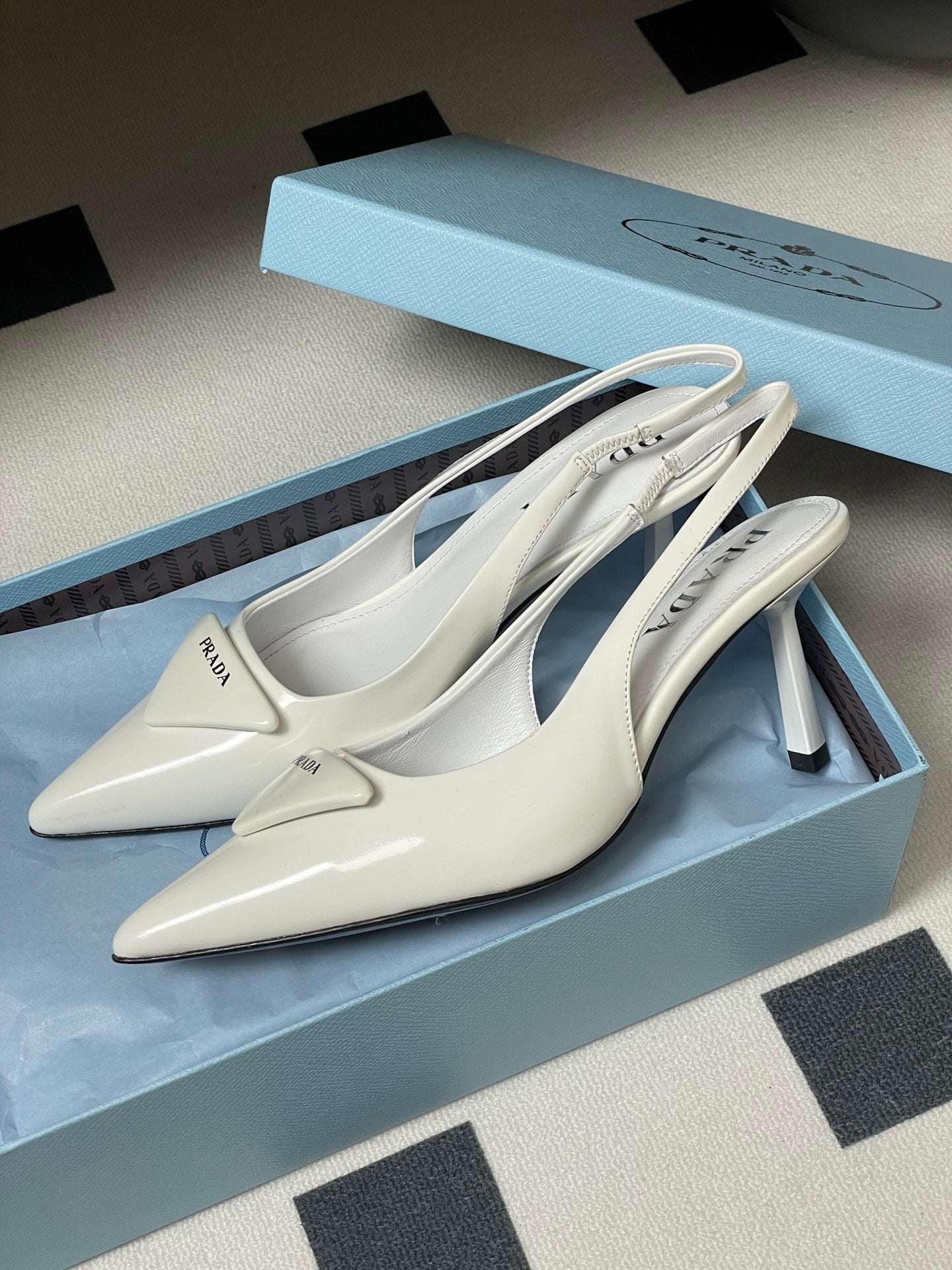 LuxluxHouse Best Quality Women Shoes Prada