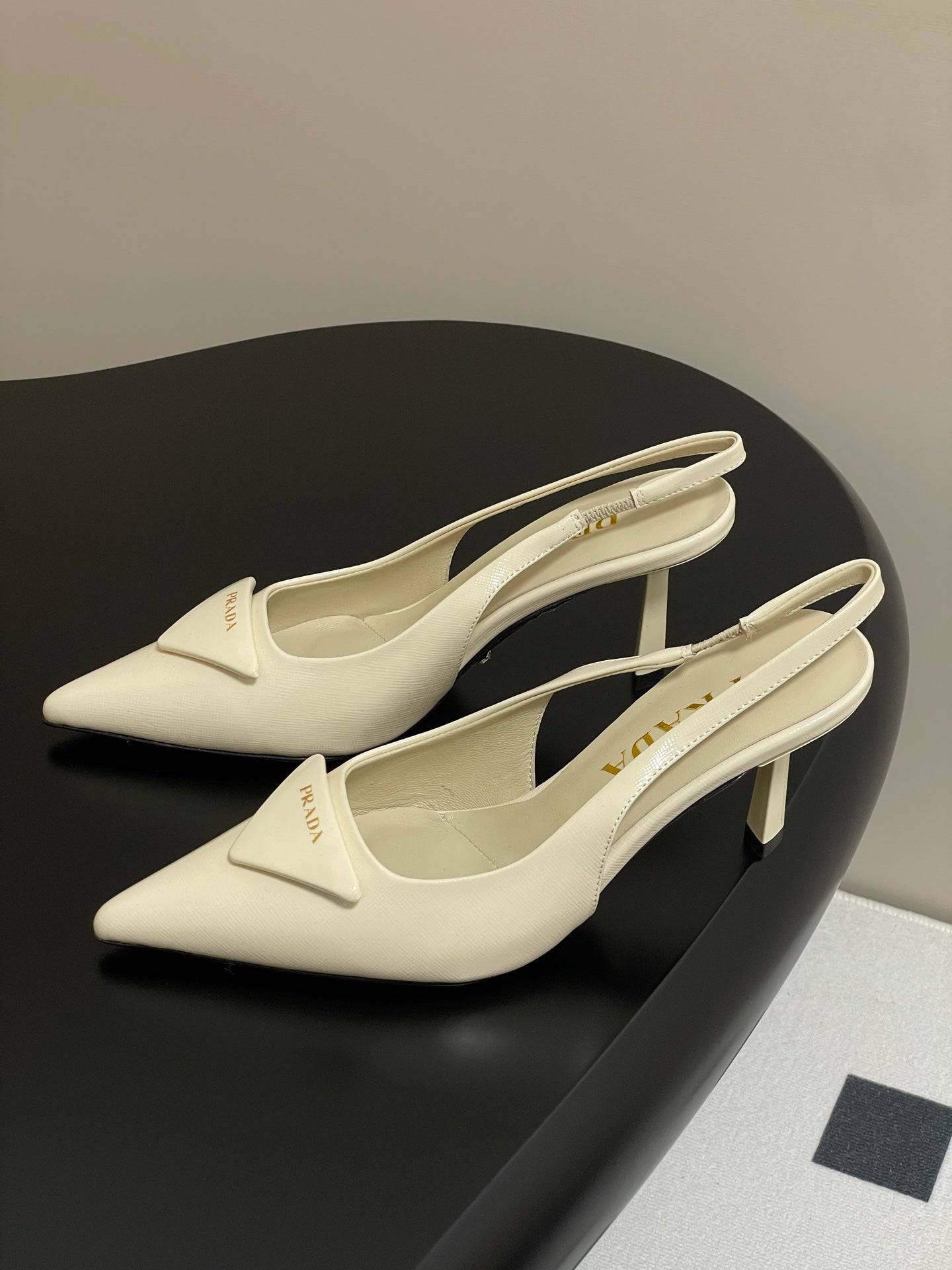 LuxluxHouse Best Quality Women Shoes Prada