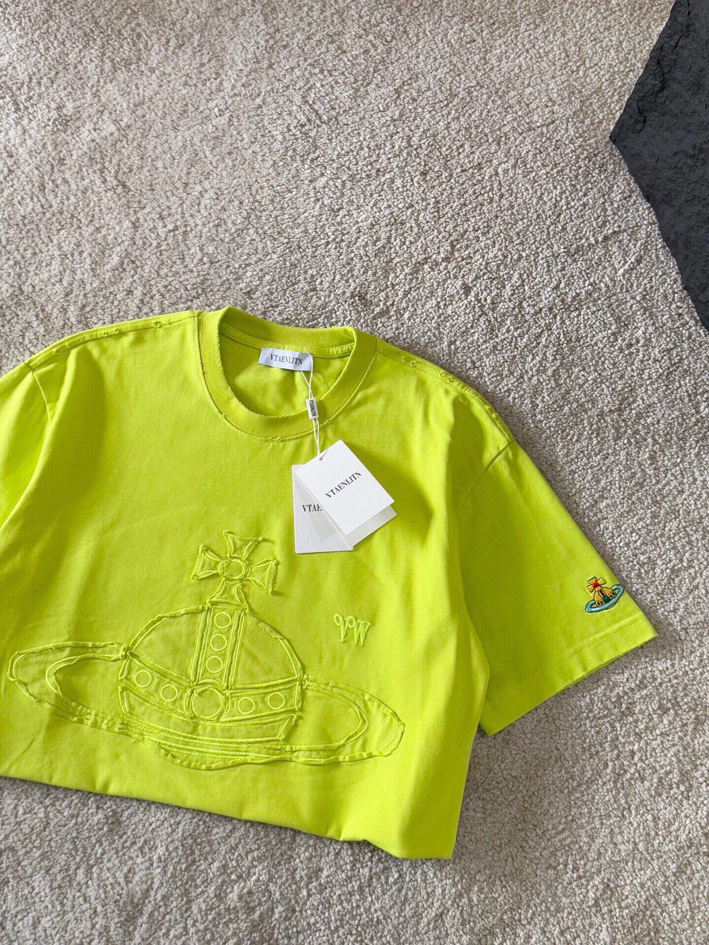 LuxluxHouse Best Quality Clothes T-shirt Vivienne Westwood