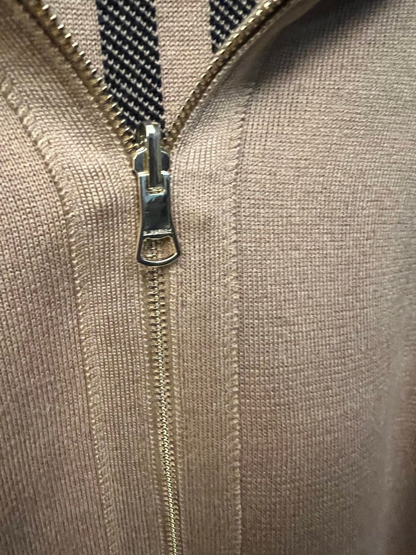LuxluxHouse Best Quality Clothes Burberry Hoodie & Sweater