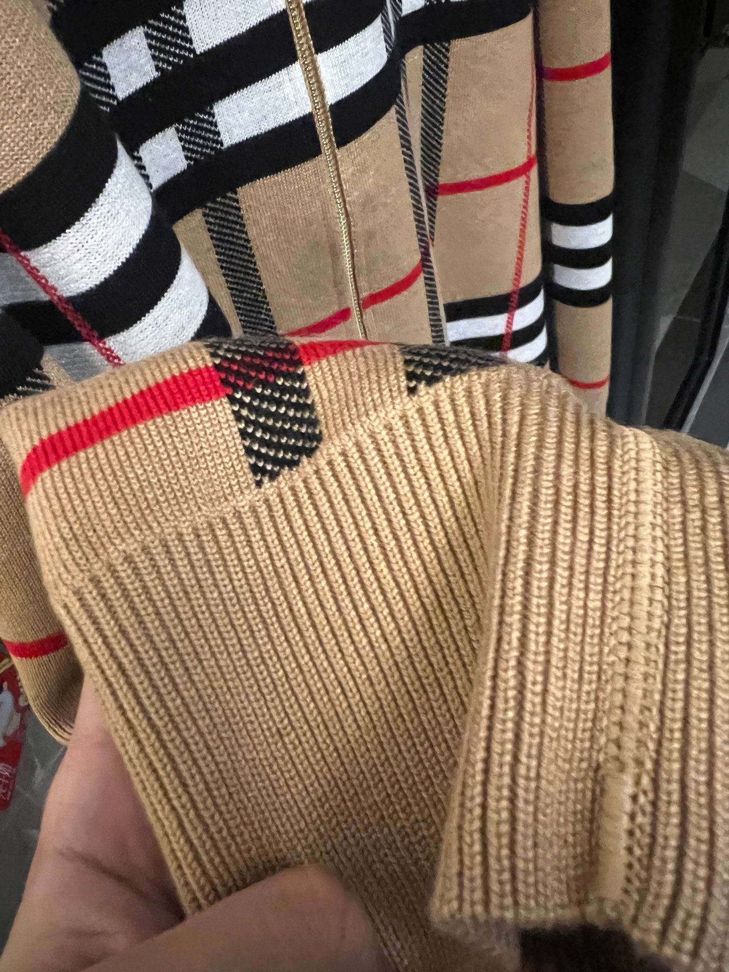 LuxluxHouse Best Quality Clothes Burberry Hoodie & Sweater
