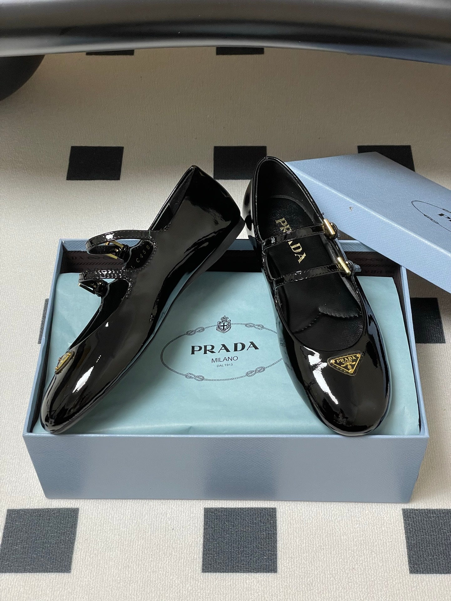 LuxluxHouse Best Quality Women Shoes Prada