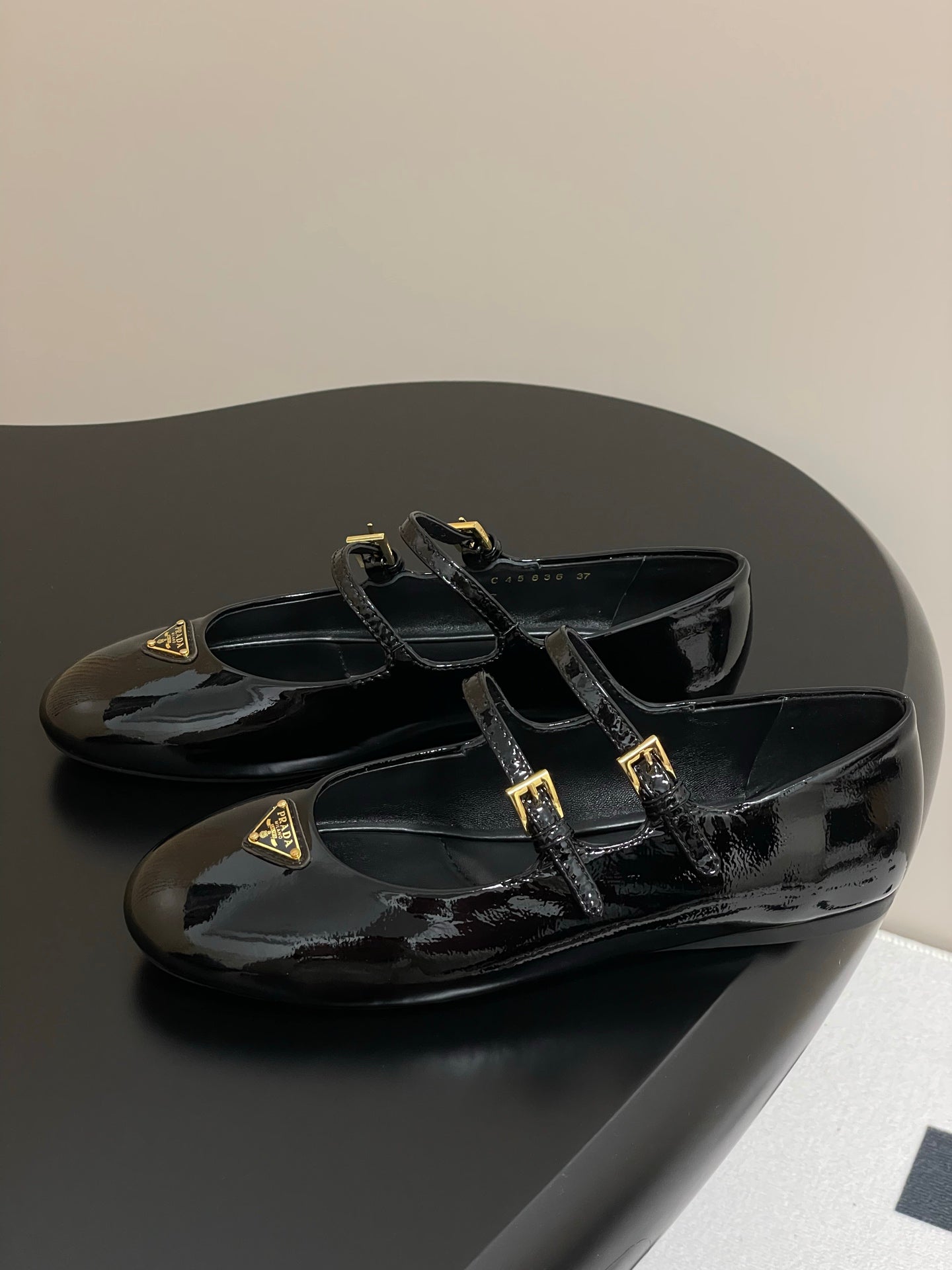 LuxluxHouse Best Quality Women Shoes Prada