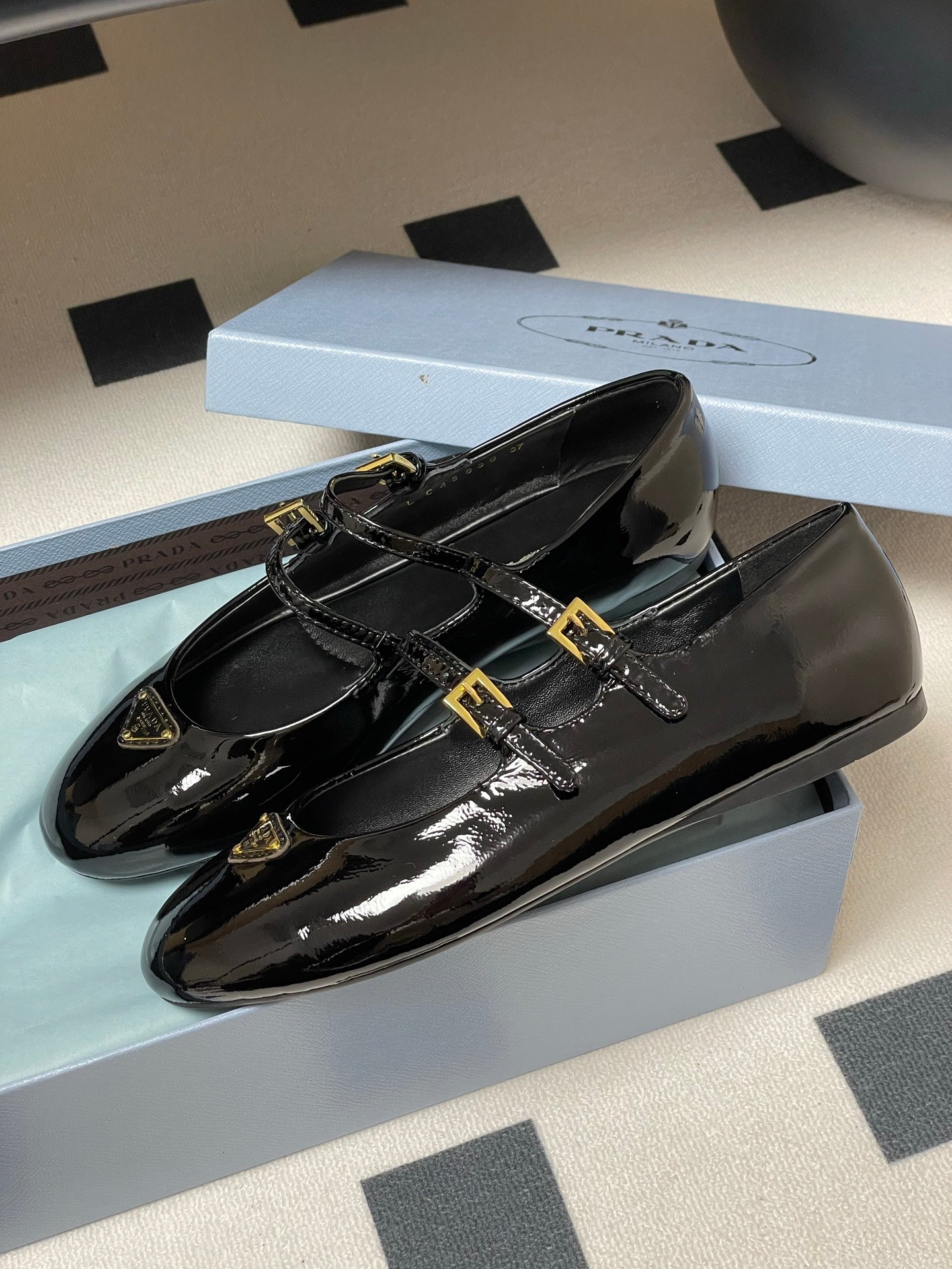 LuxluxHouse Best Quality Women Shoes Prada