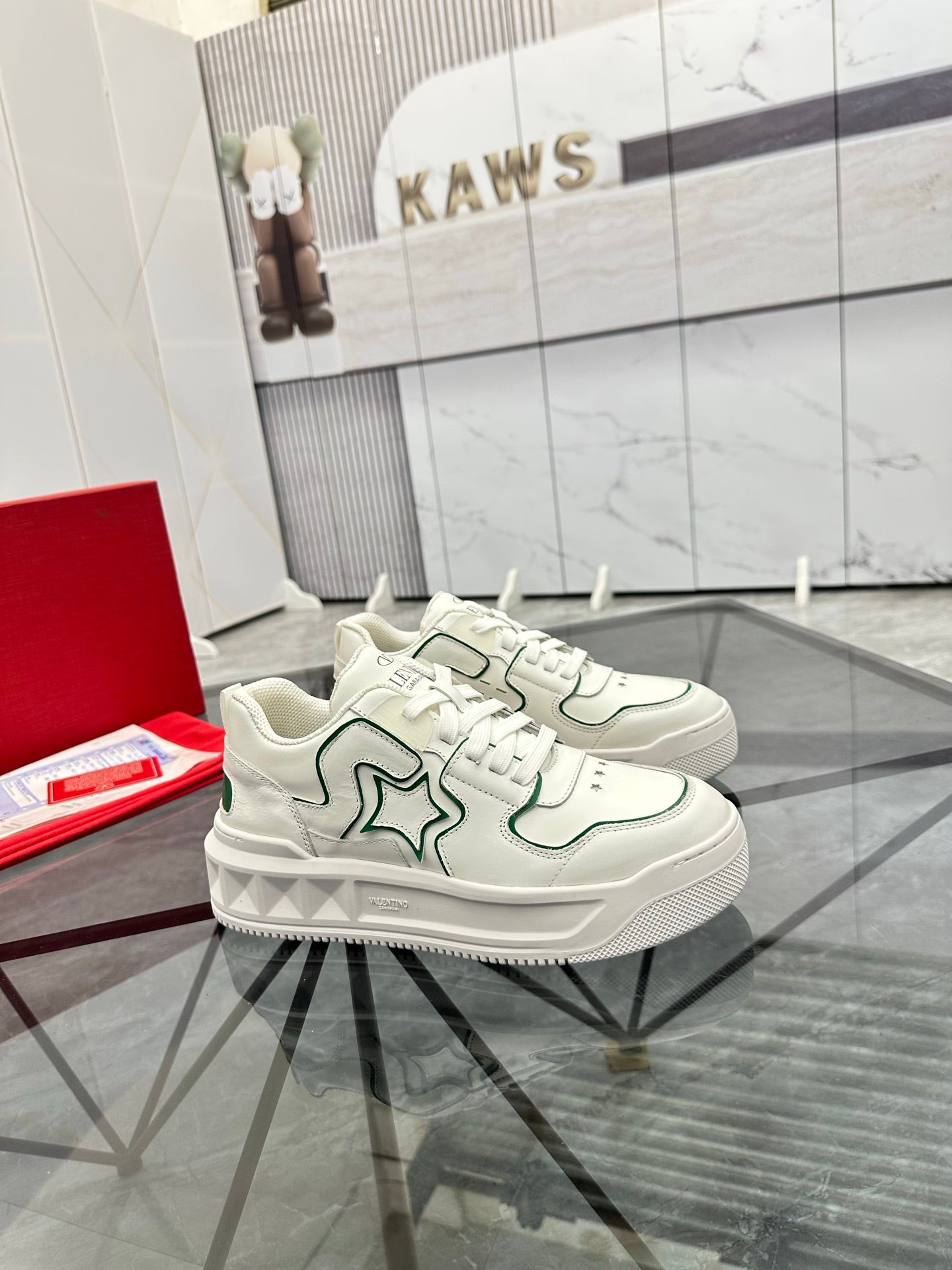 LuxluxHouse Best Quality Shoes Valentino