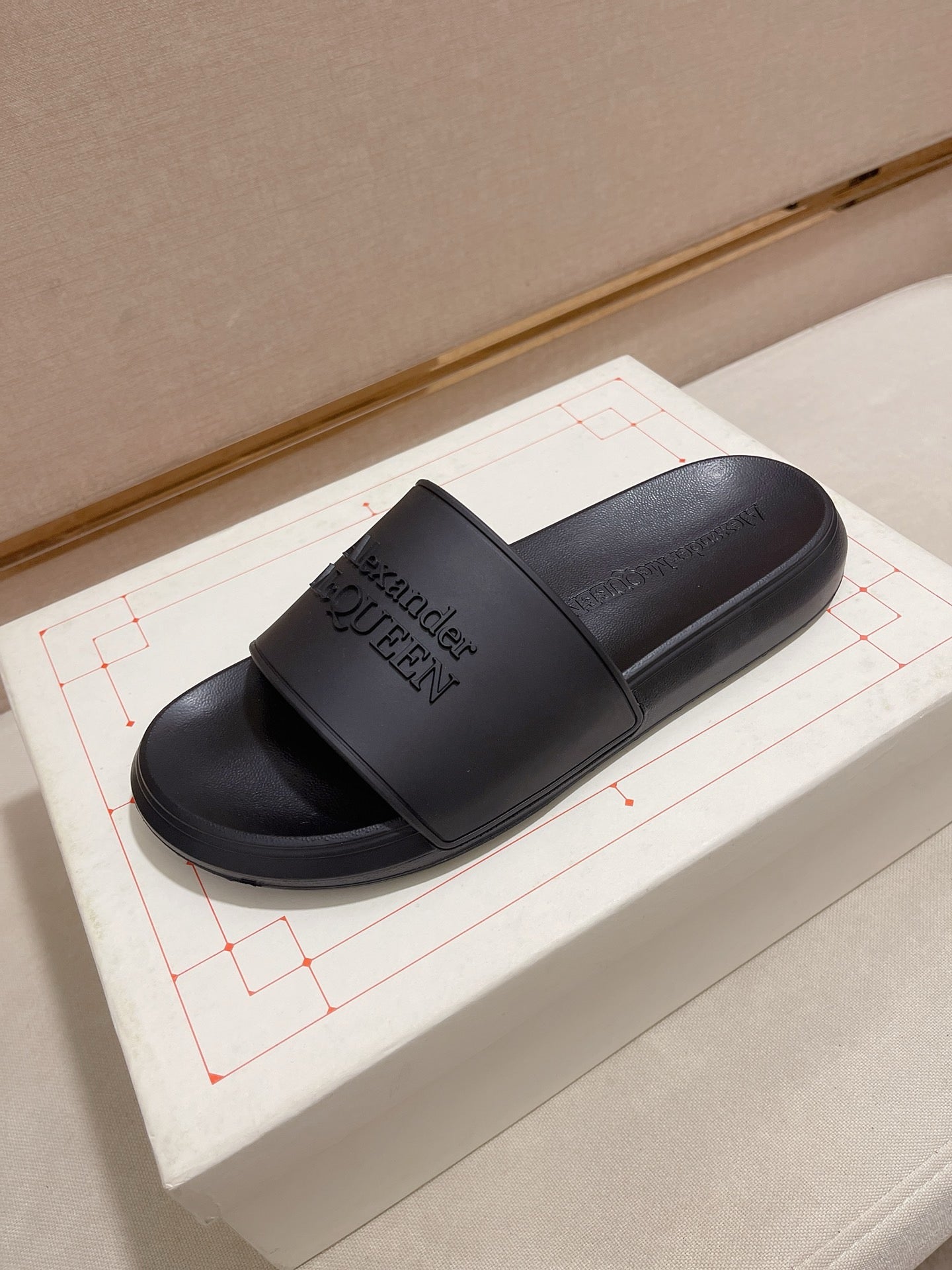 LuxluxHouse Best Quality Sandals Alexander McQueen